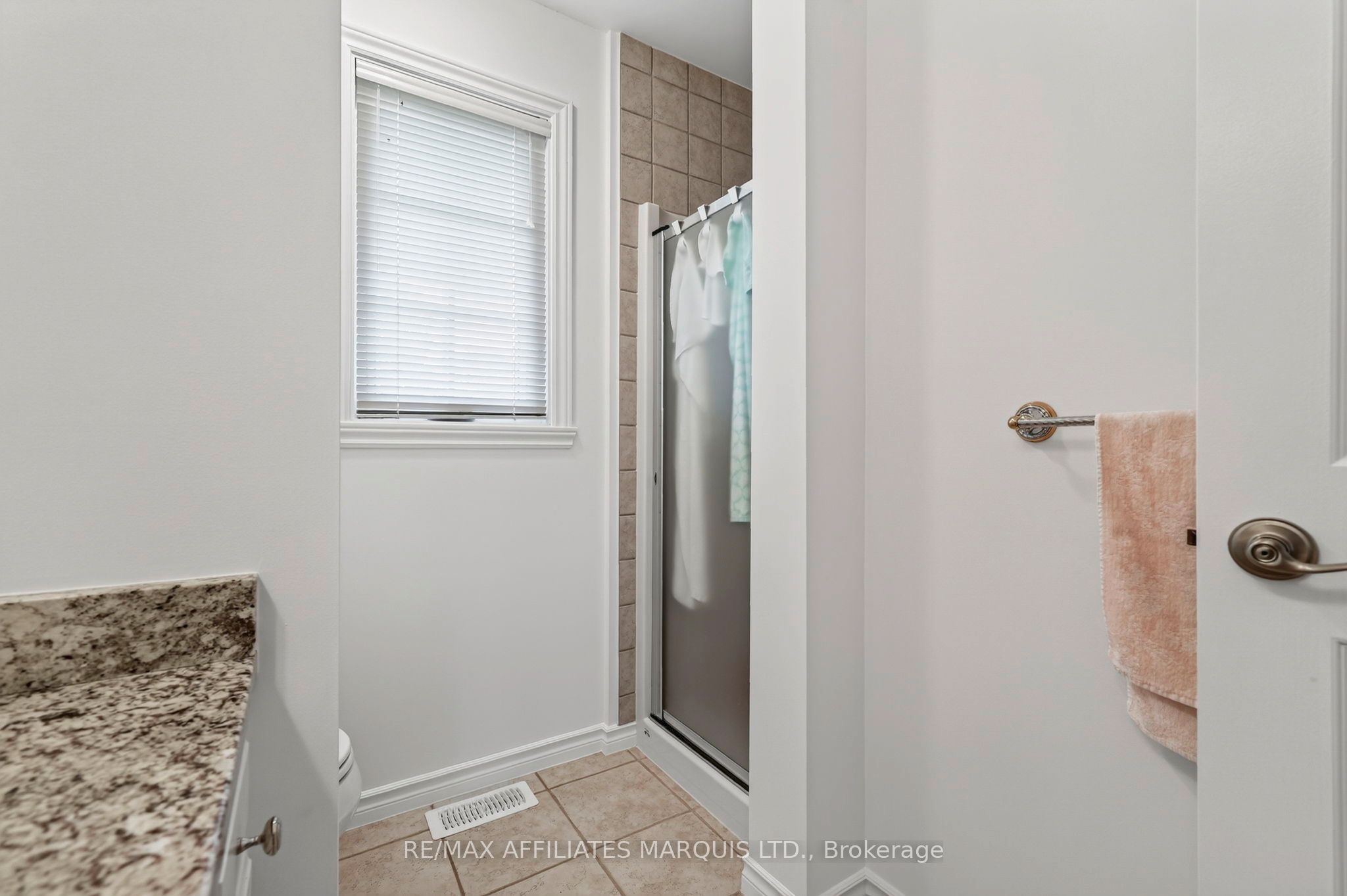 1920 Belvedere Crescent Property Photo 32