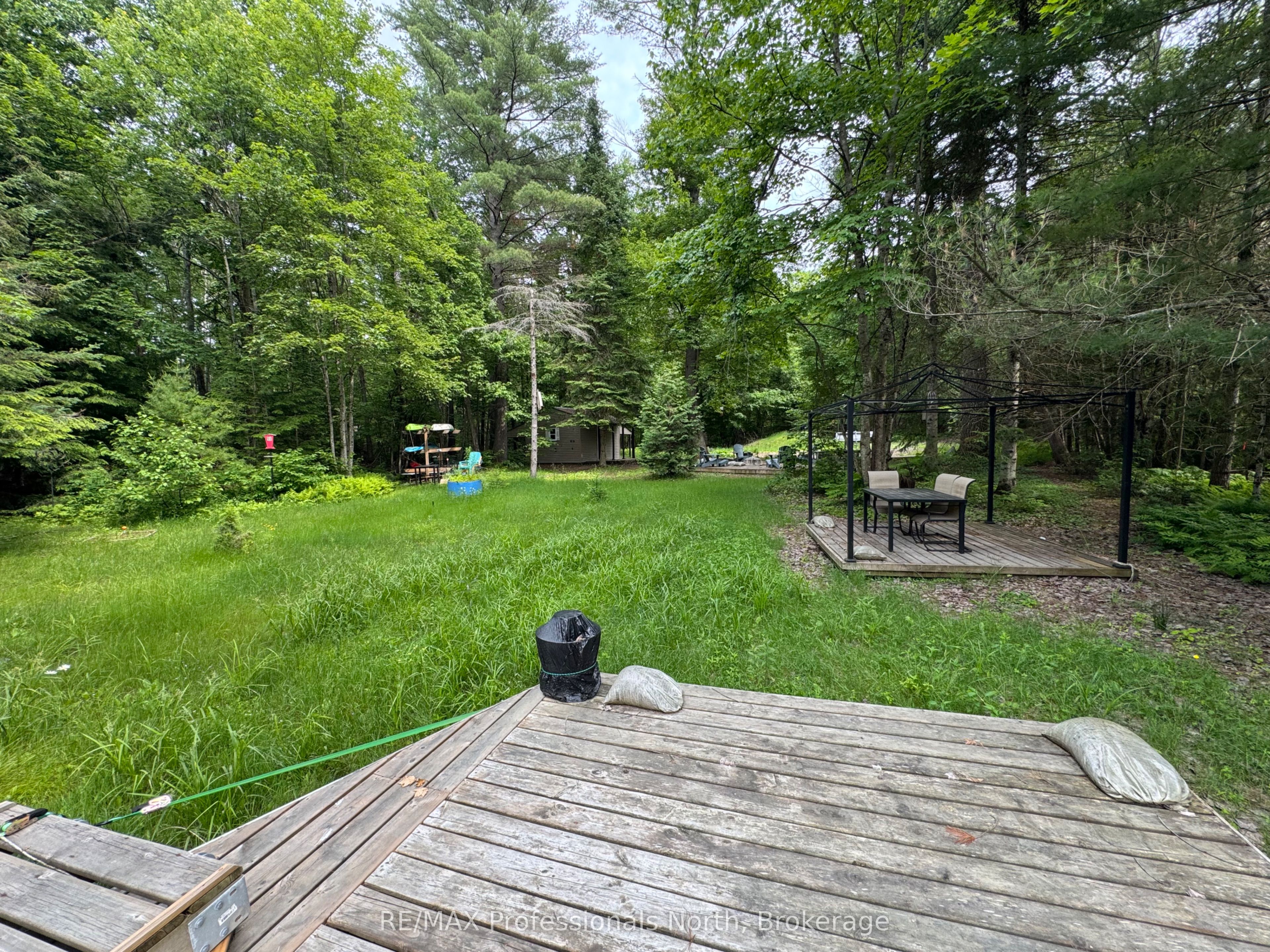 1090 River Haven Road Property Photo 4