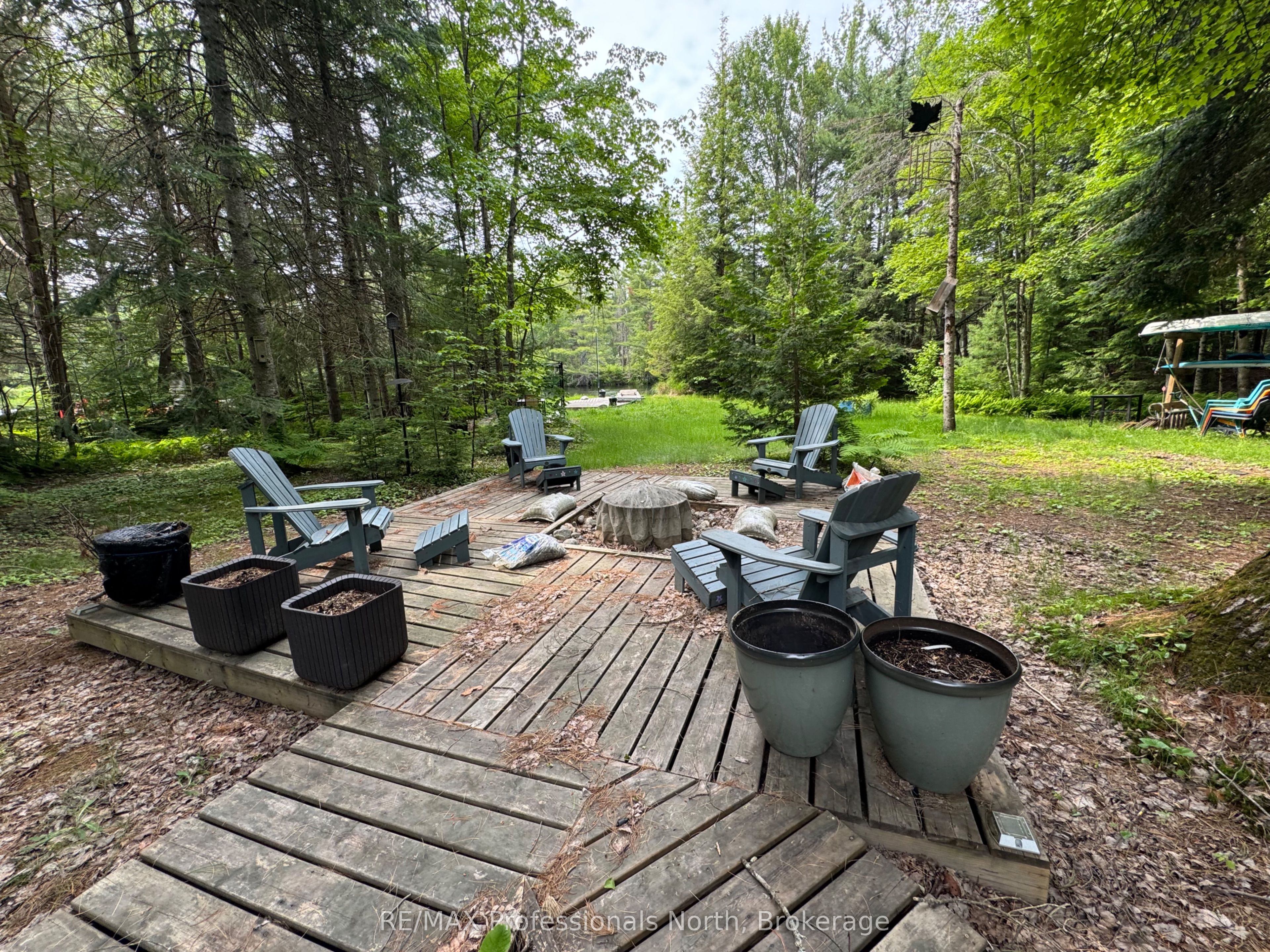 1090 River Haven Road Property Photo 5