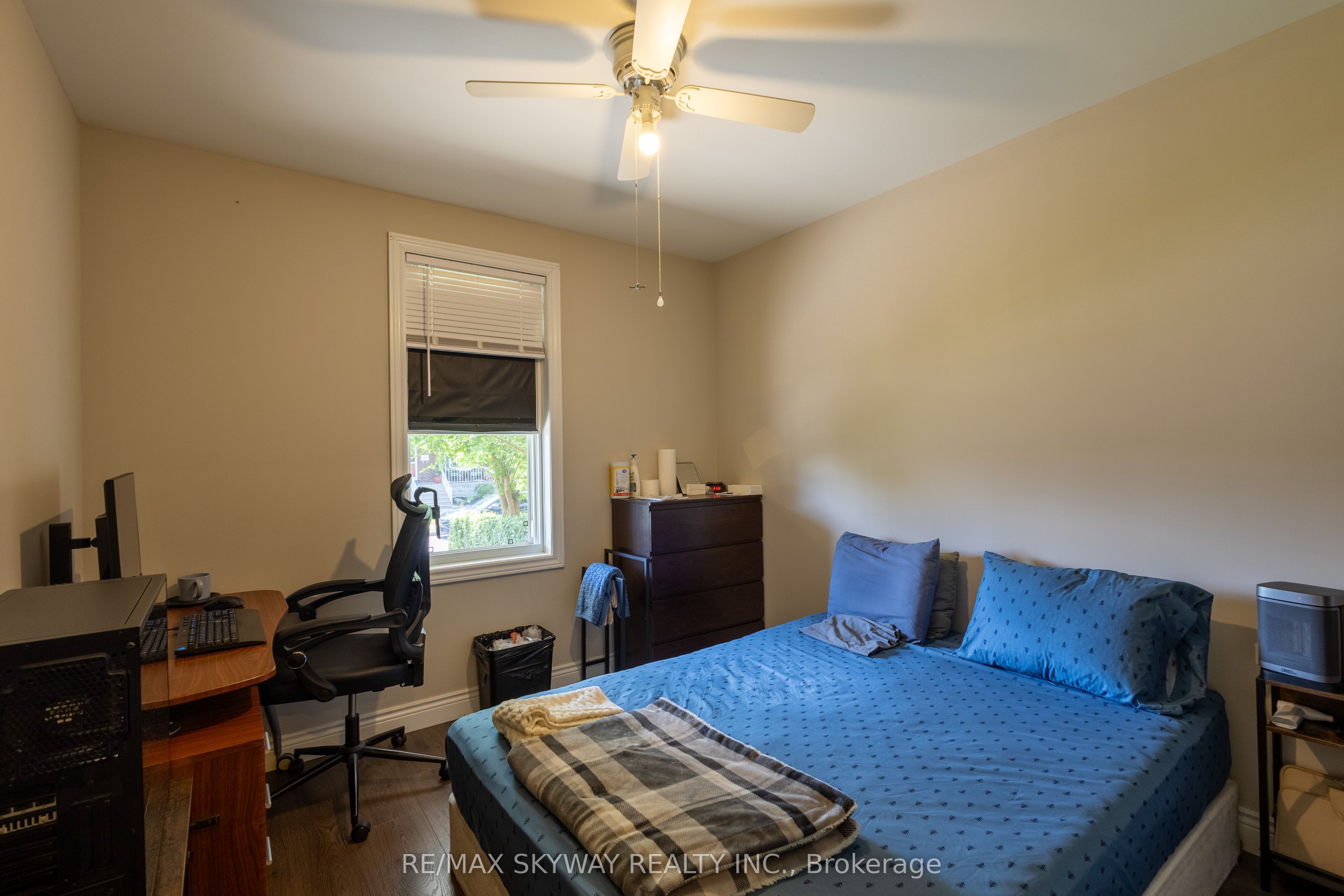 1160 Elm Avenue Property Photo 10