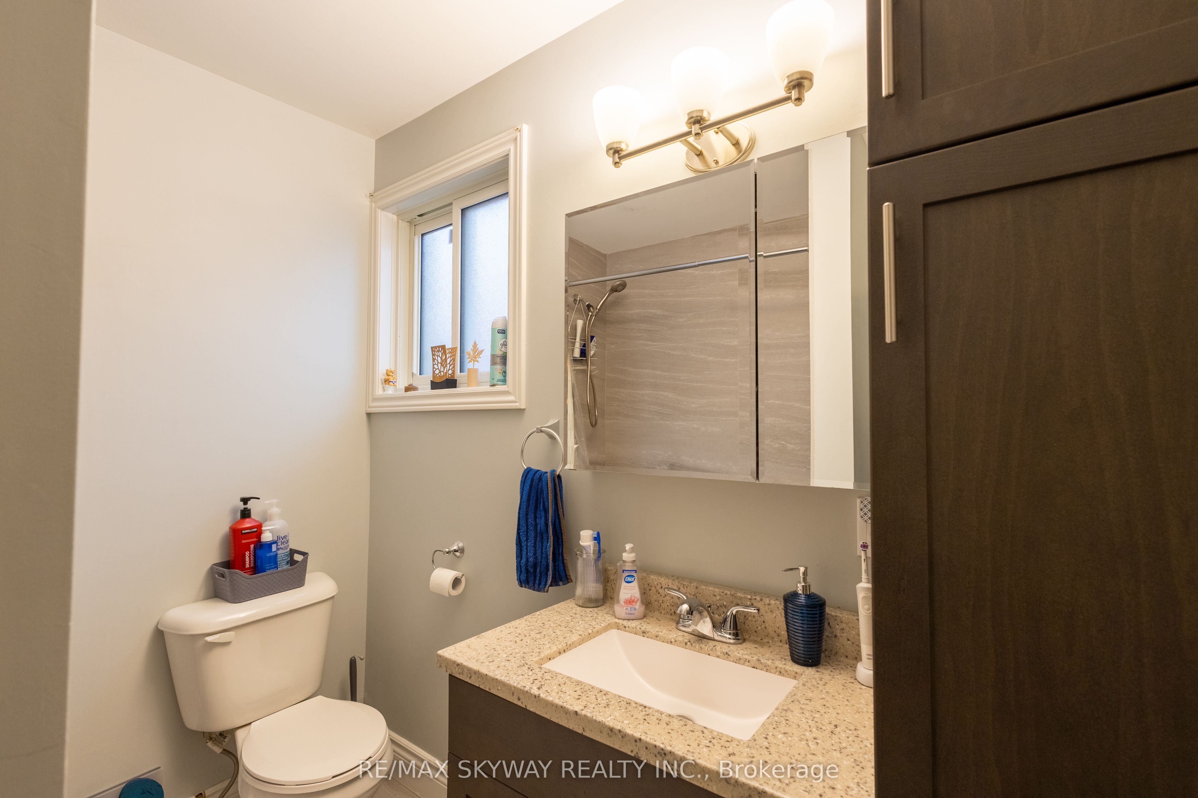 1160 Elm Avenue Property Photo 14