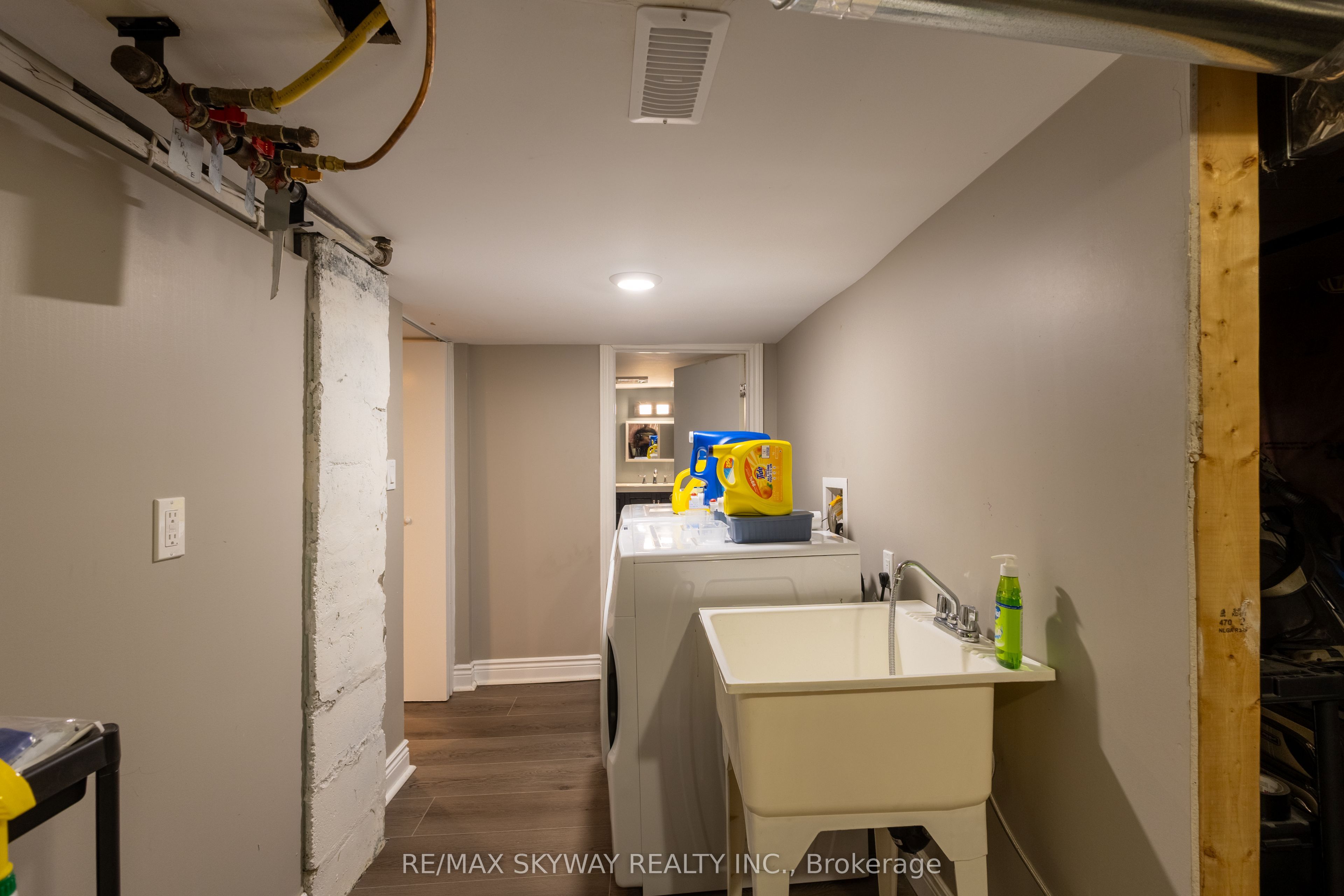 1160 Elm Avenue Property Photo 20