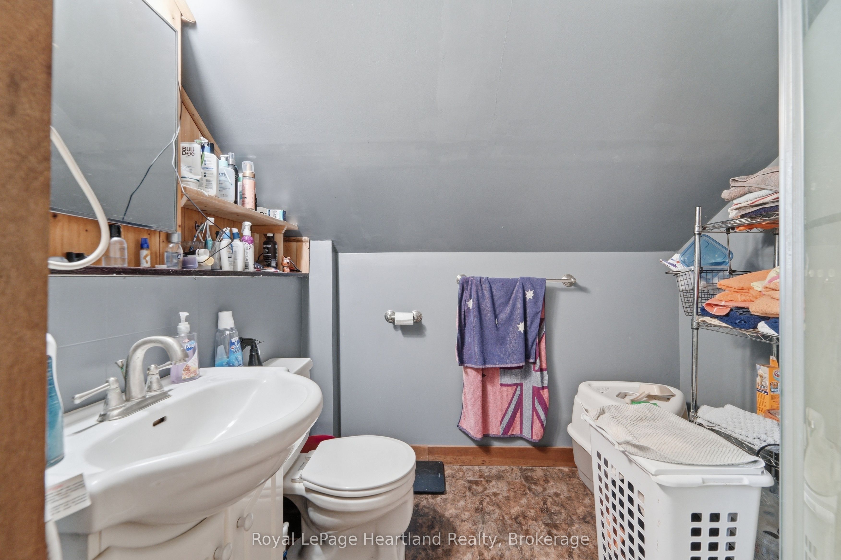 43882 Winthrop Road Property Photo 25