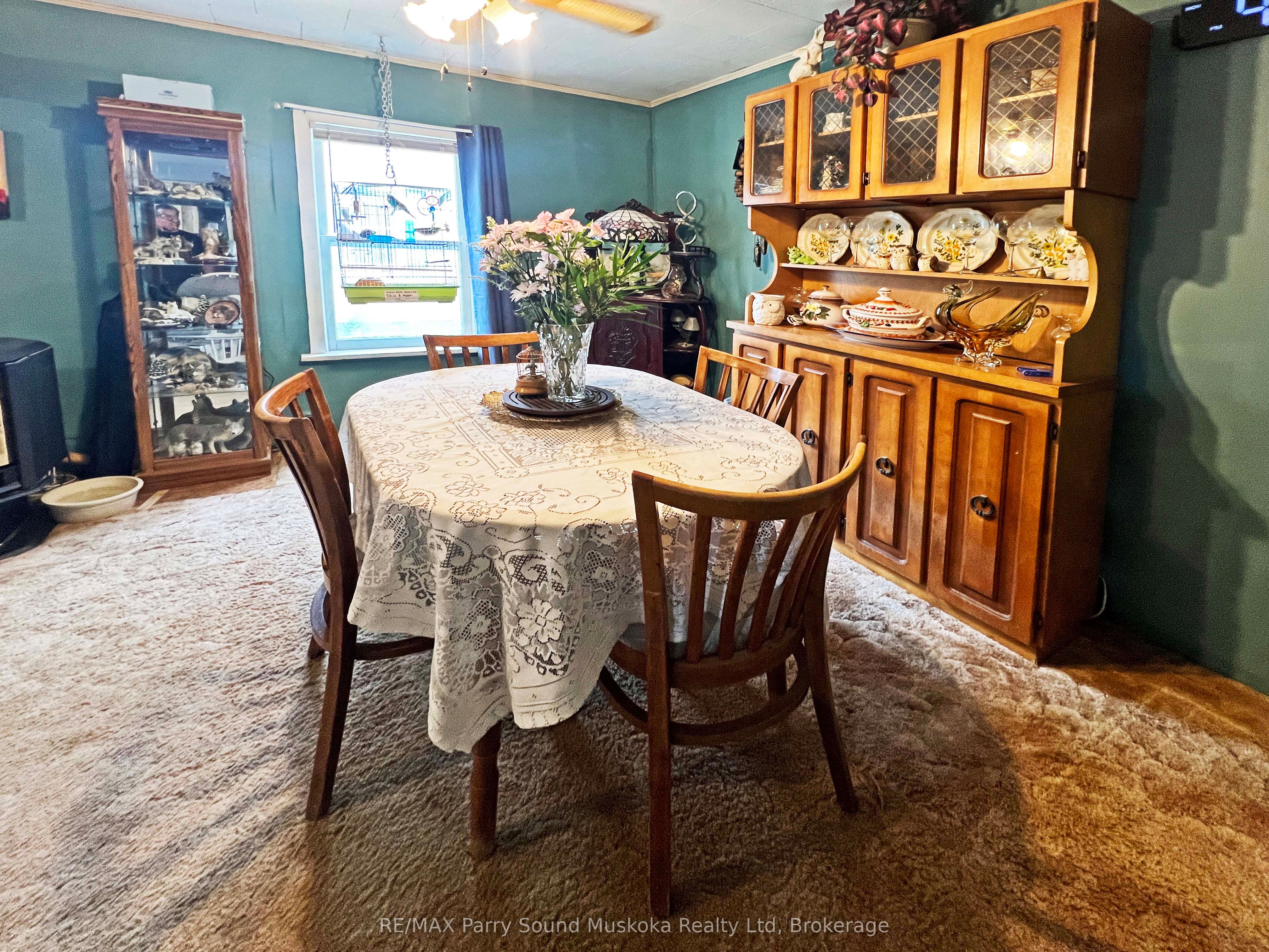 11 Adelaide Street Property Photo 6