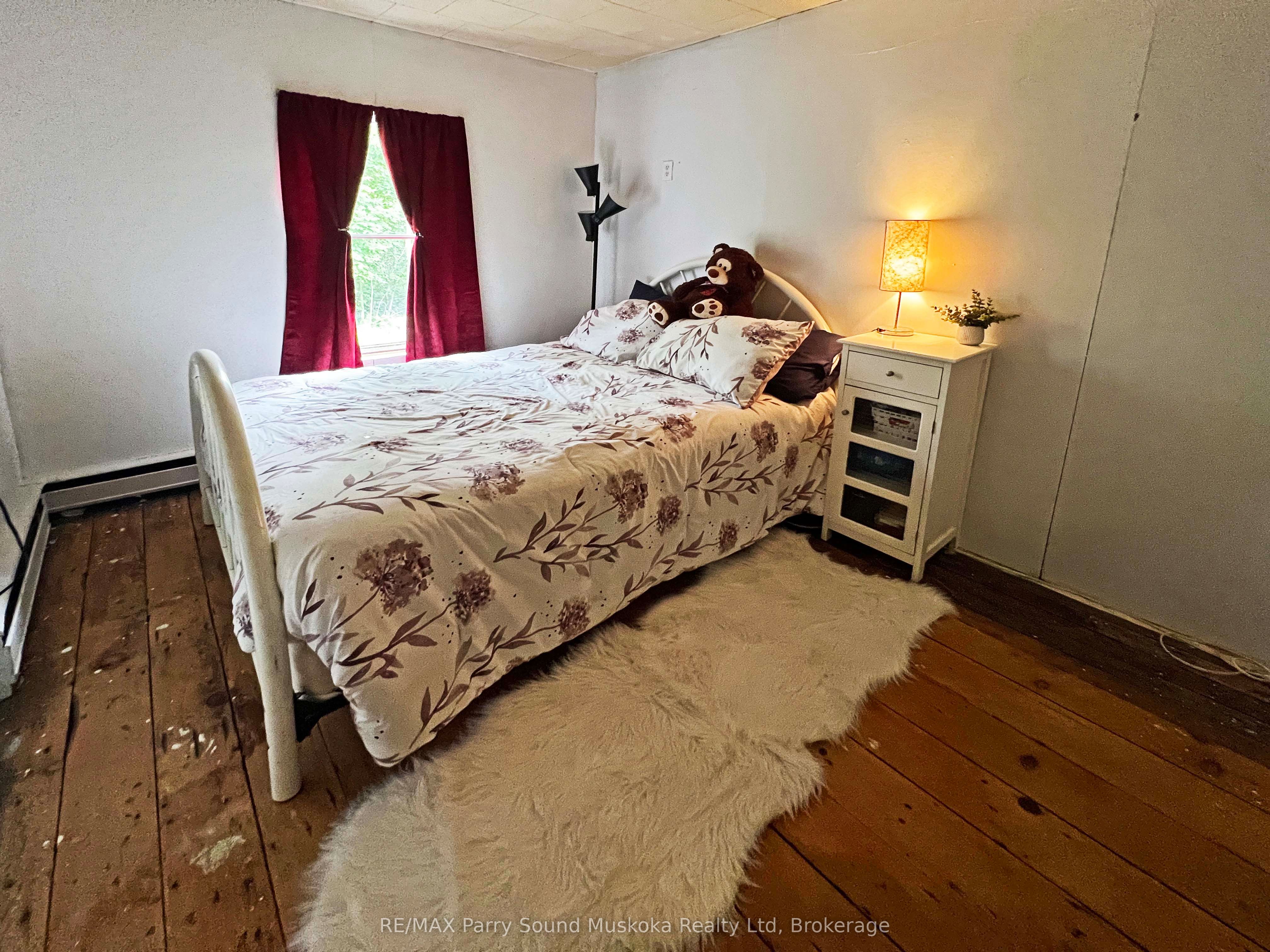 11 Adelaide Street Property Photo 14