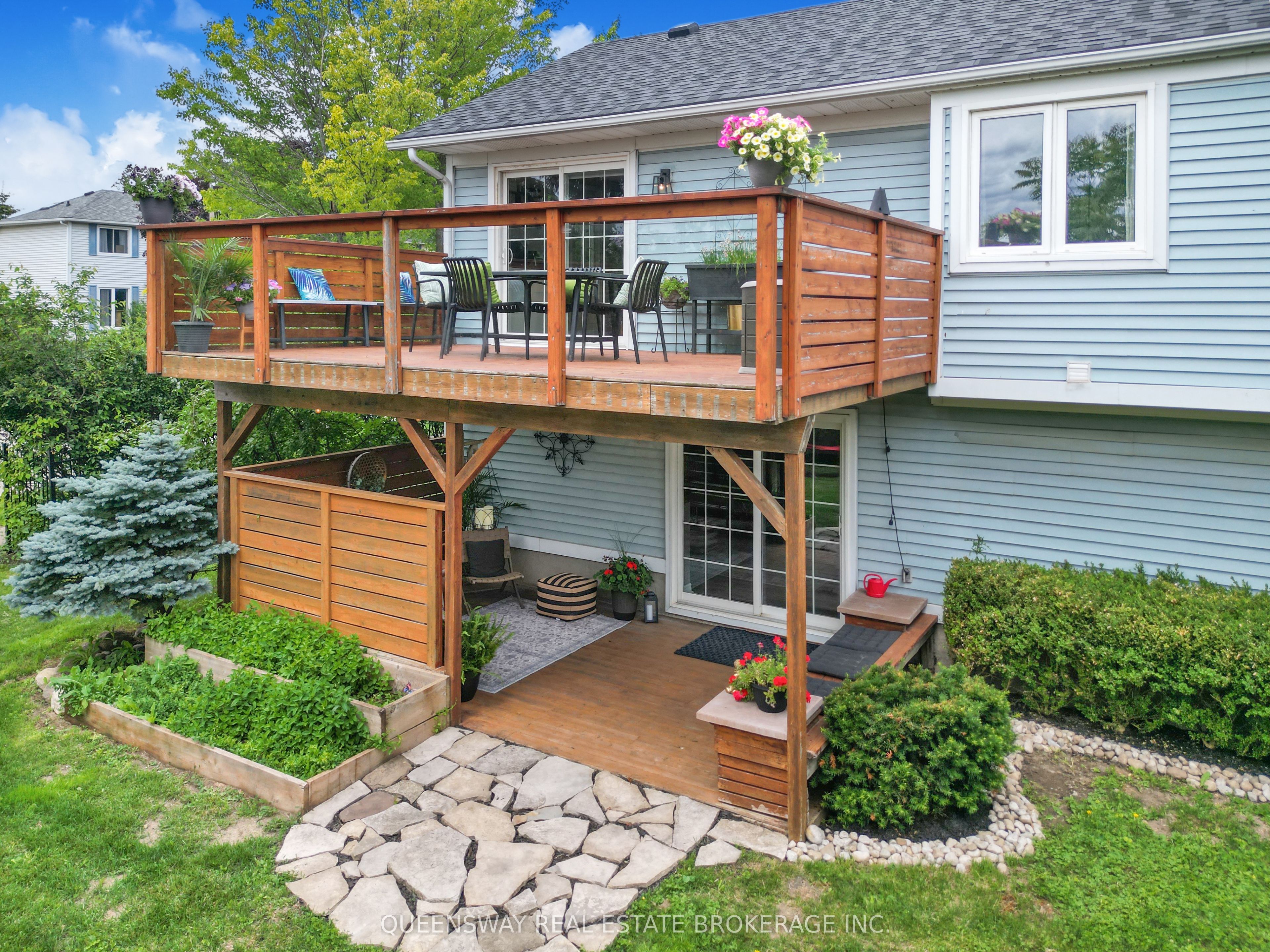46 Greenwich Drive Property Photo 2