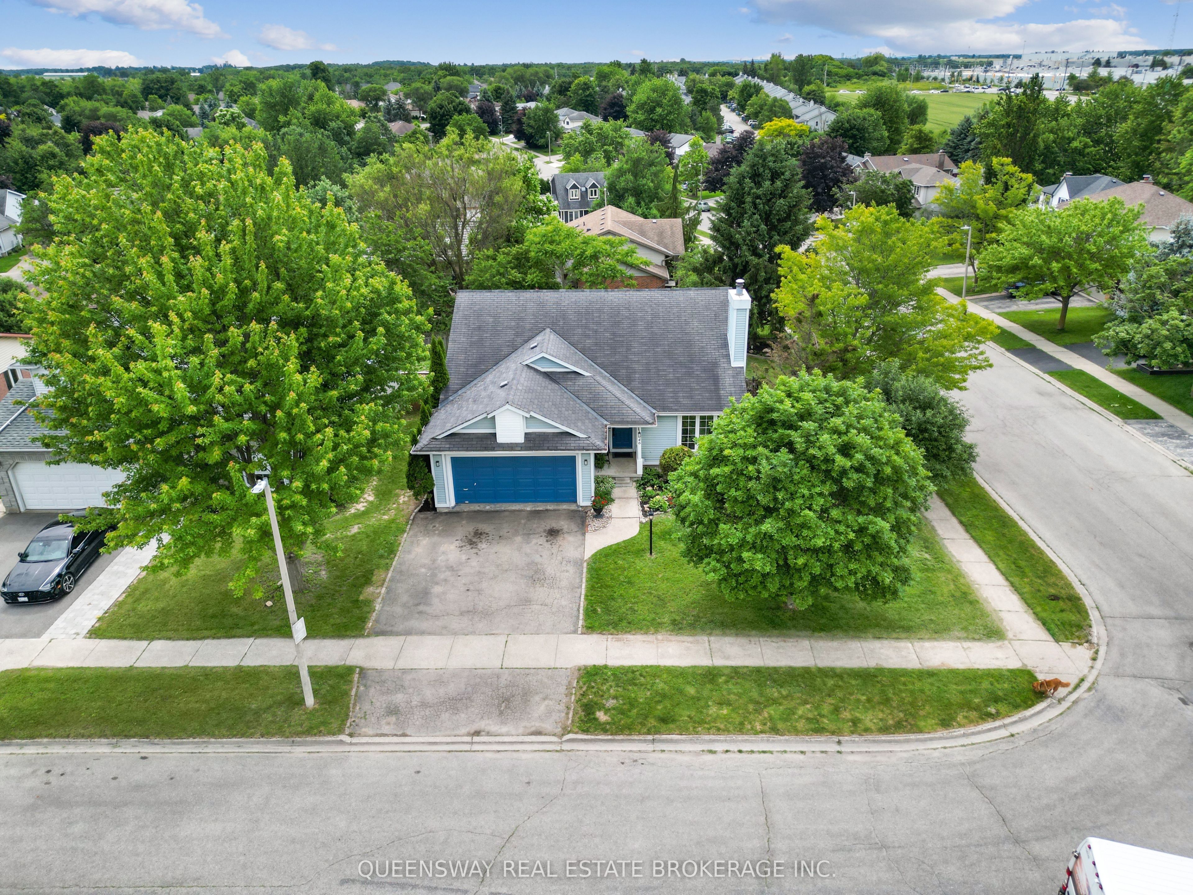 46 Greenwich Drive Property Photo 4