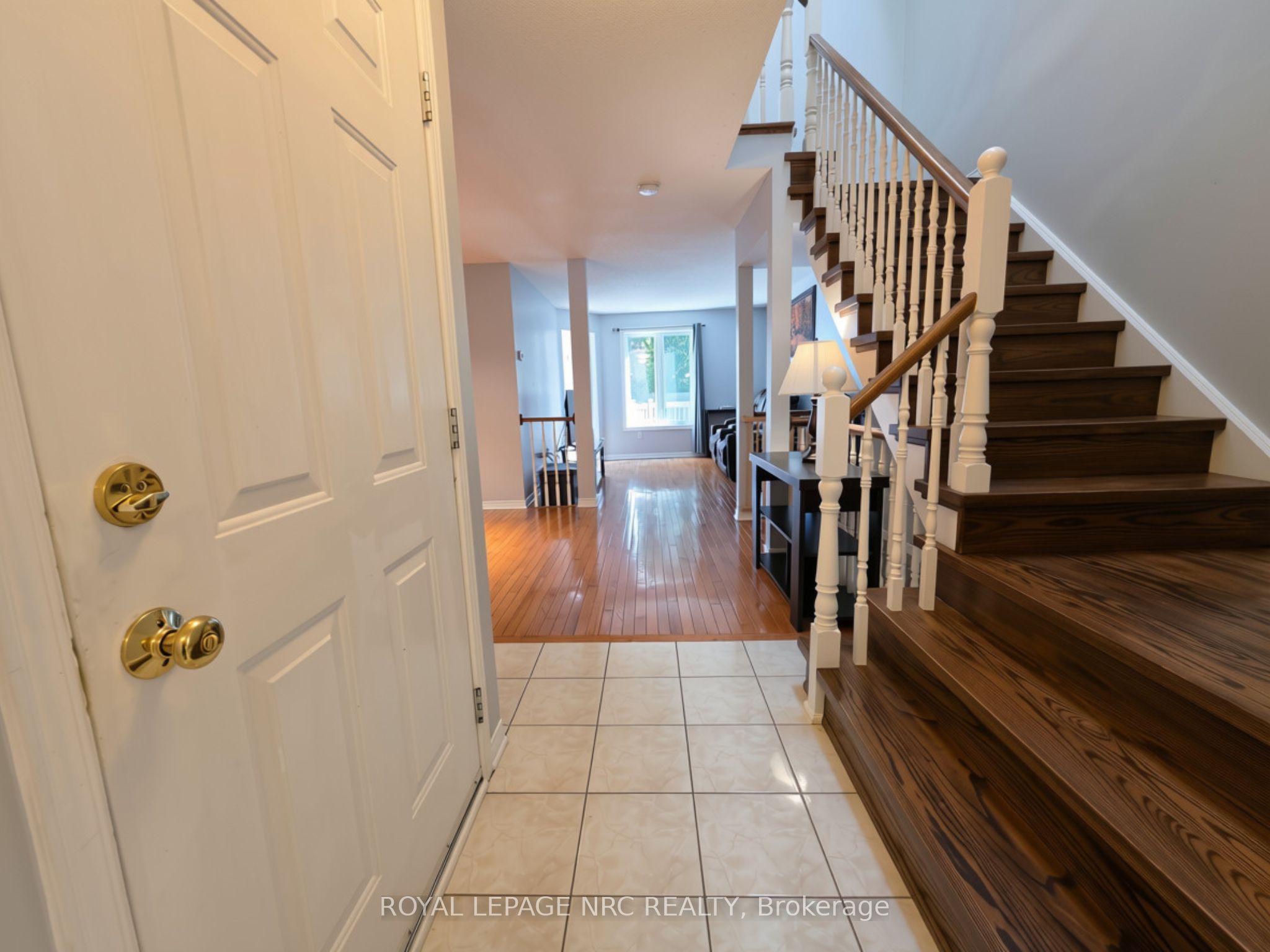 5070 Drummond Road 28 Property Photo 6