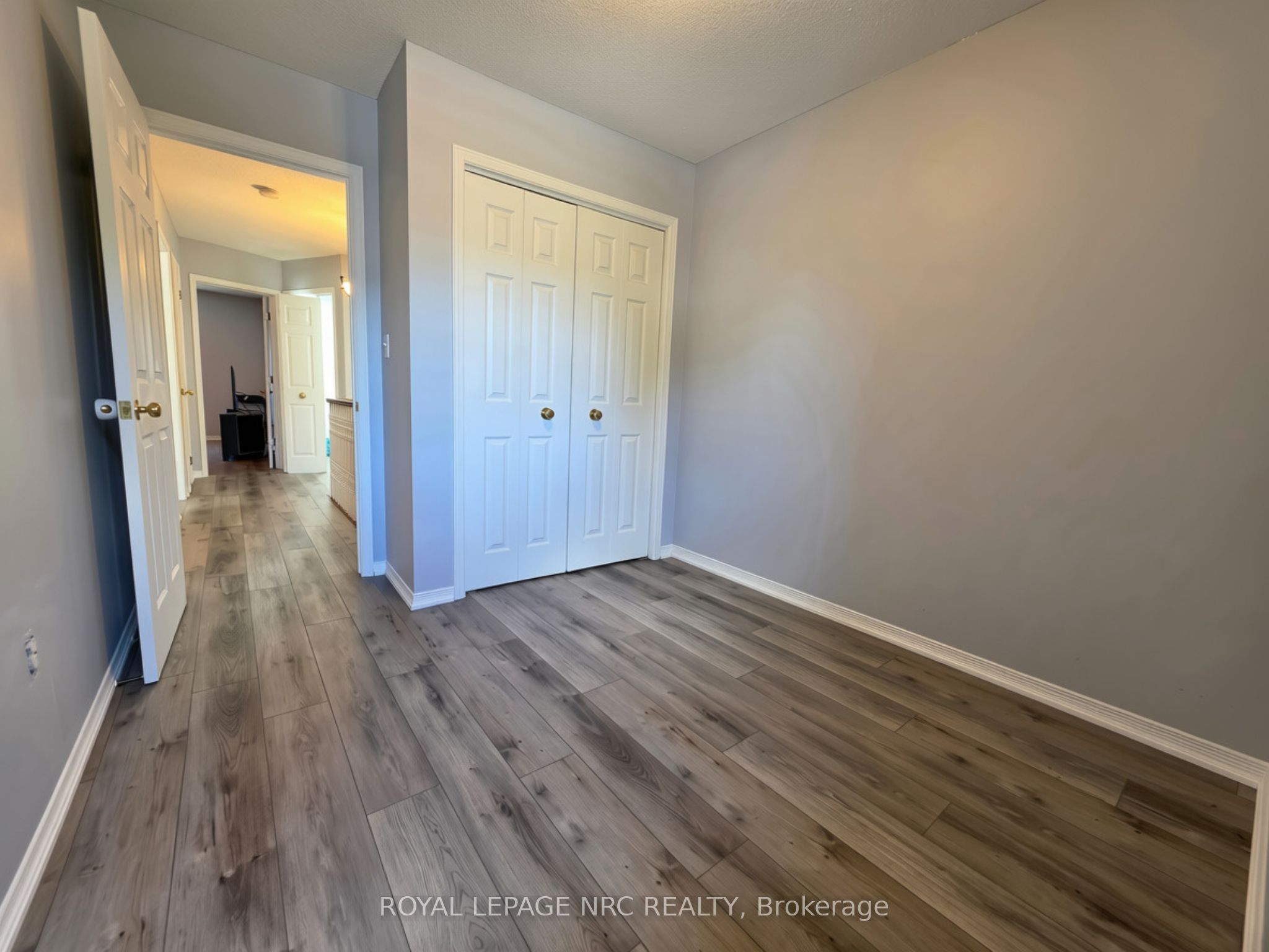 5070 Drummond Road 28 Property Photo 40