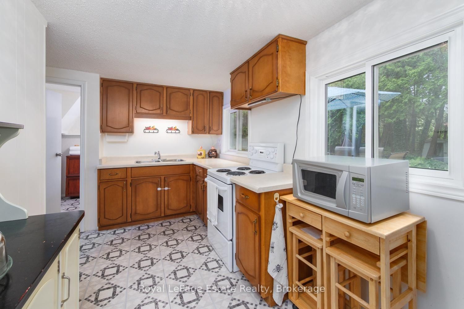 125 Third Avenue N Property Photo 11