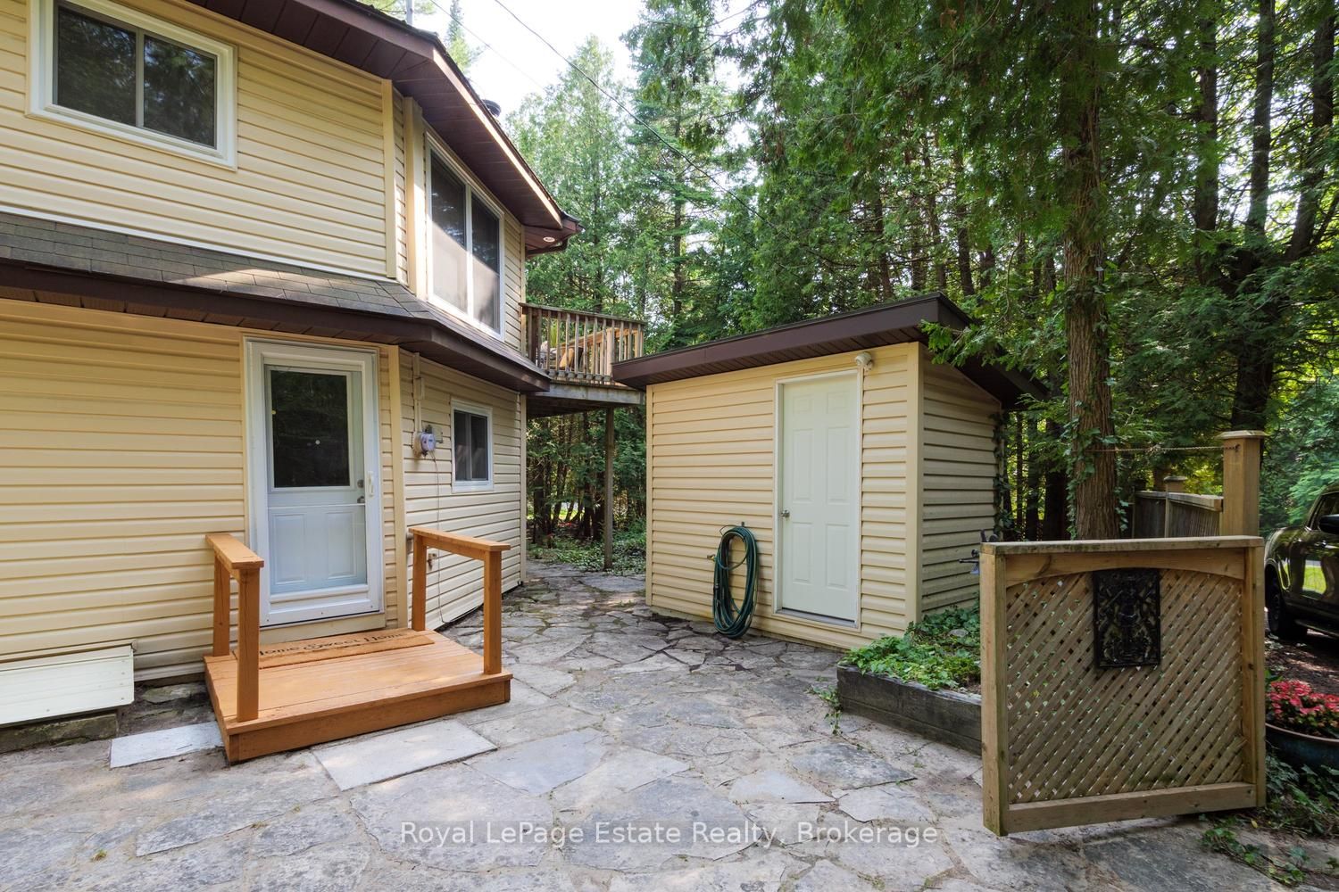 125 Third Avenue N Property Photo 25