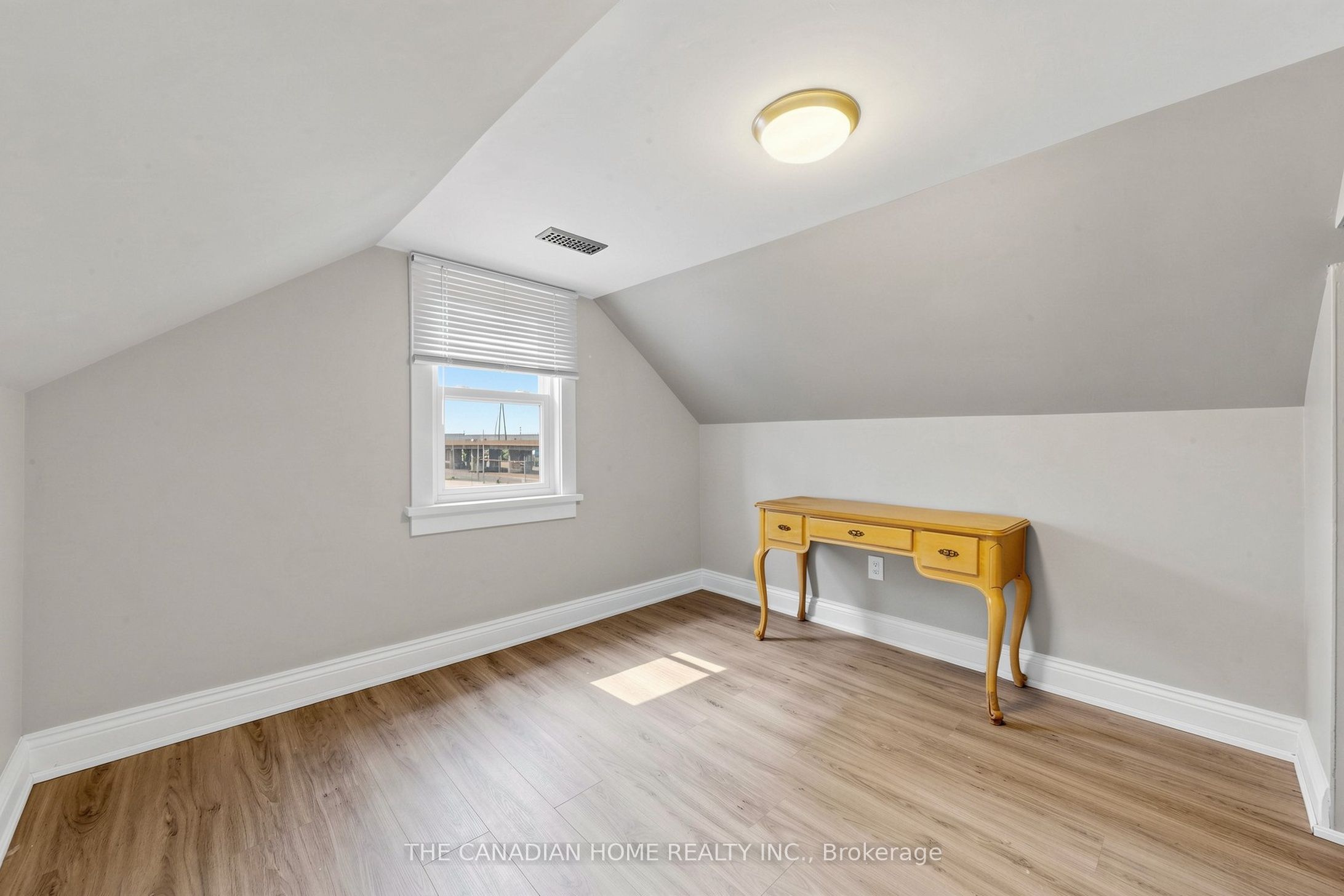 118 Birmingham Street Property Photo 33