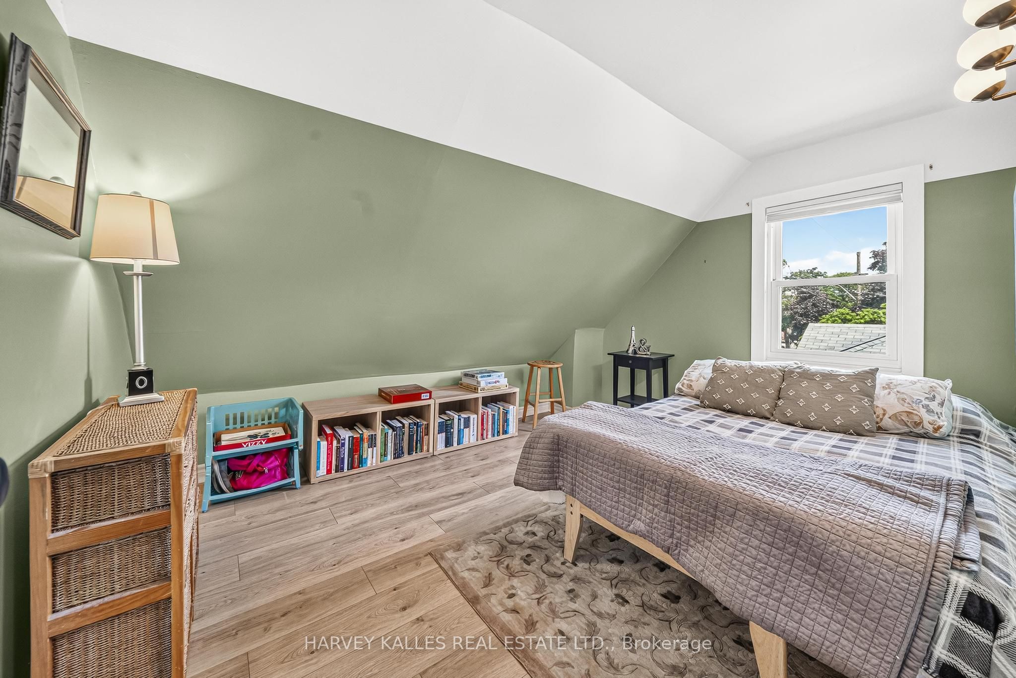 487 Dunsmure Road Property Photo 26