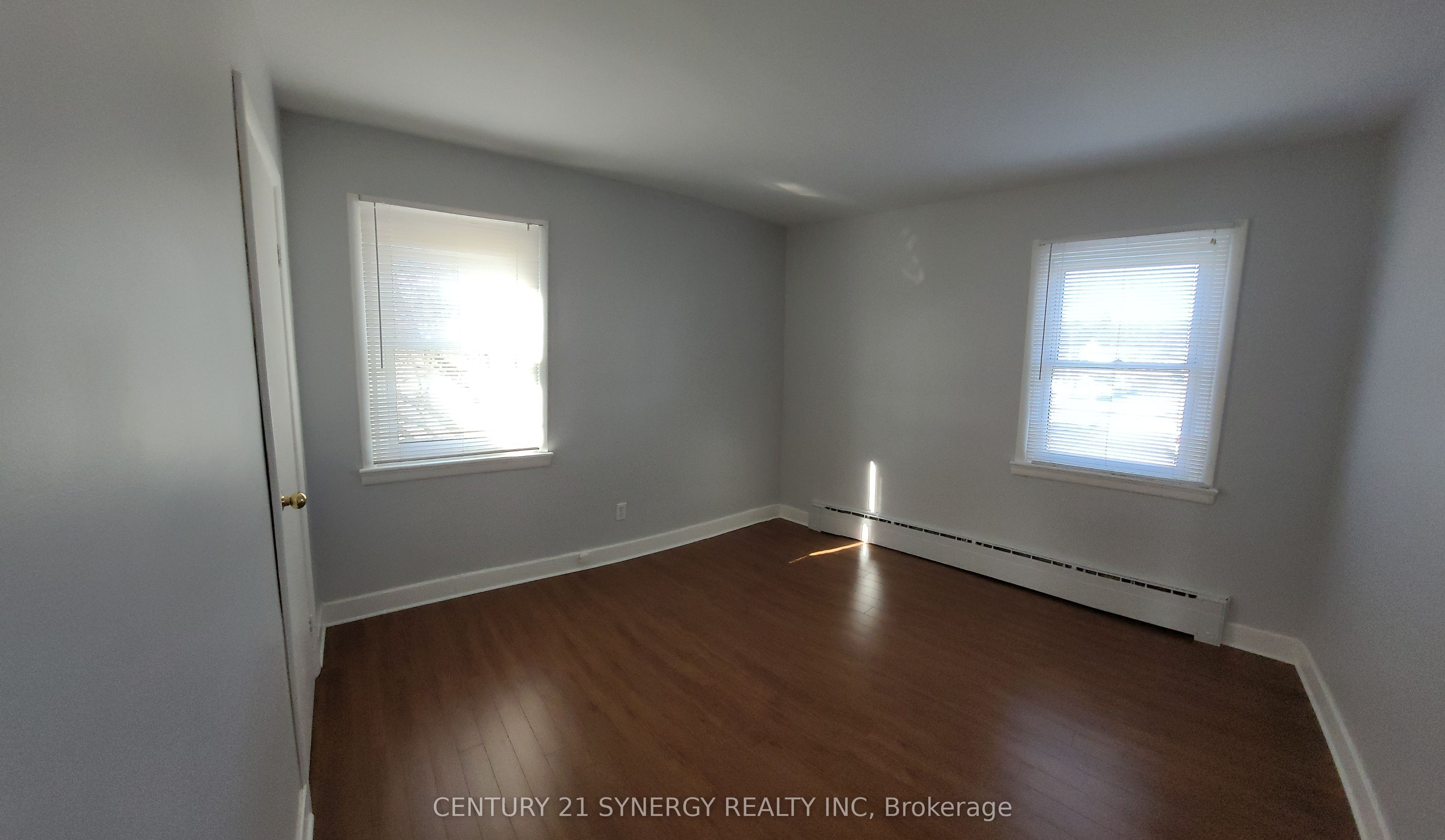 395 Pine Street E Property Photo 21