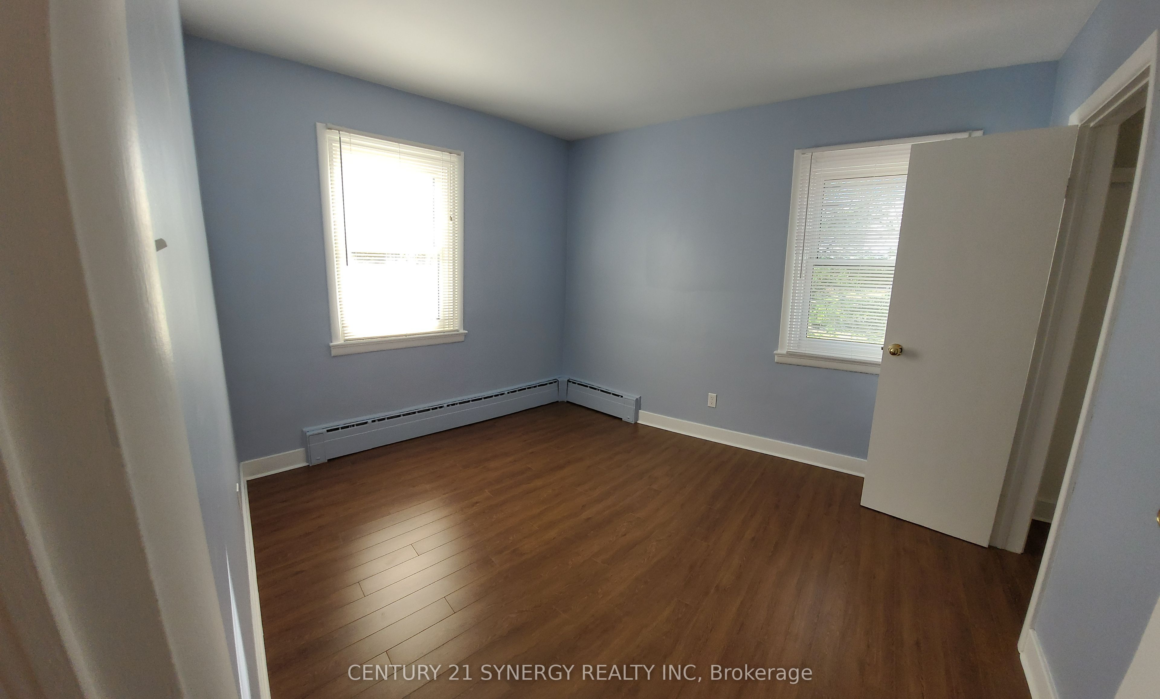 395 Pine Street E Property Photo 22