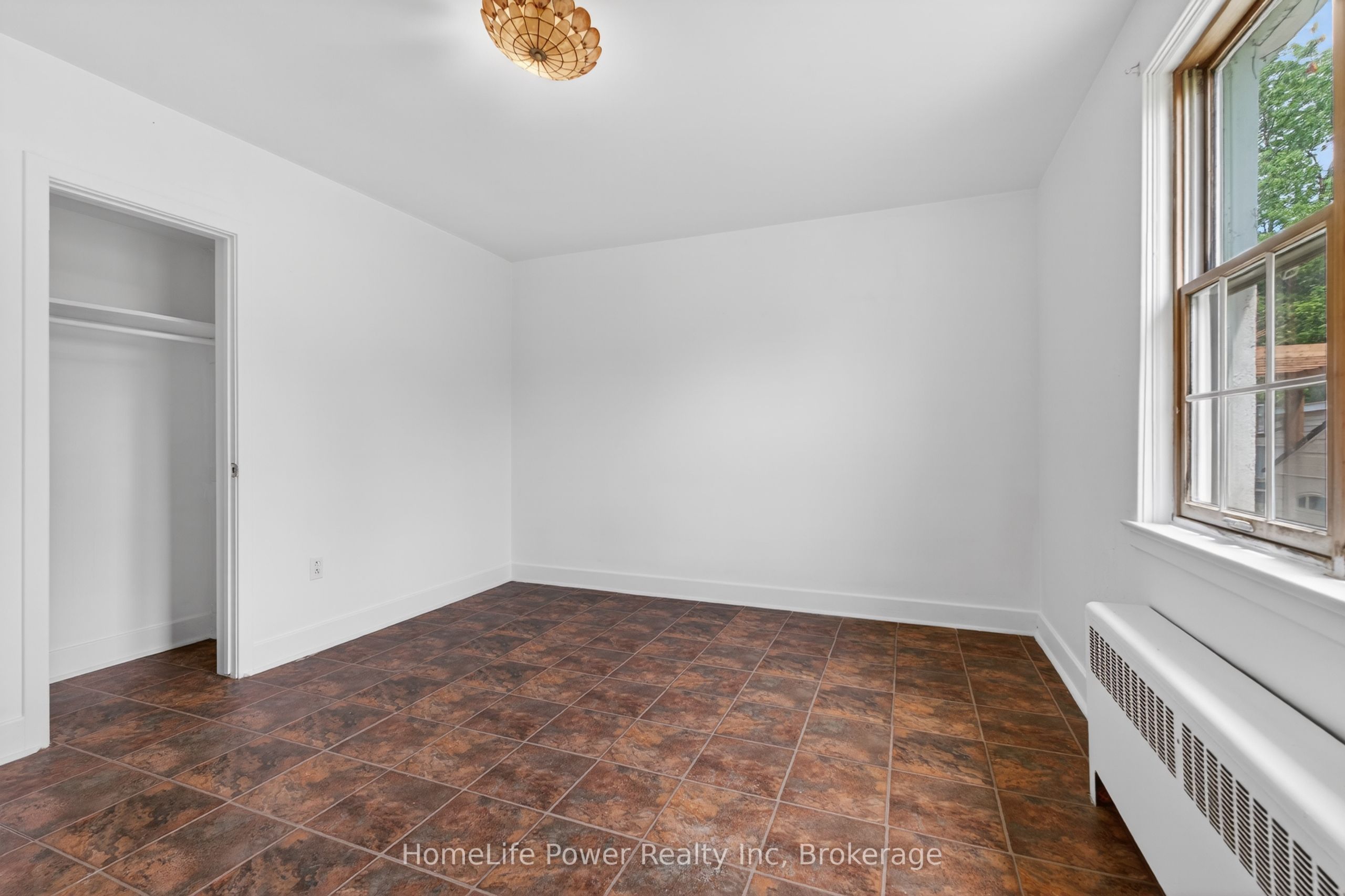 32 Dunlop Street Property Photo 27