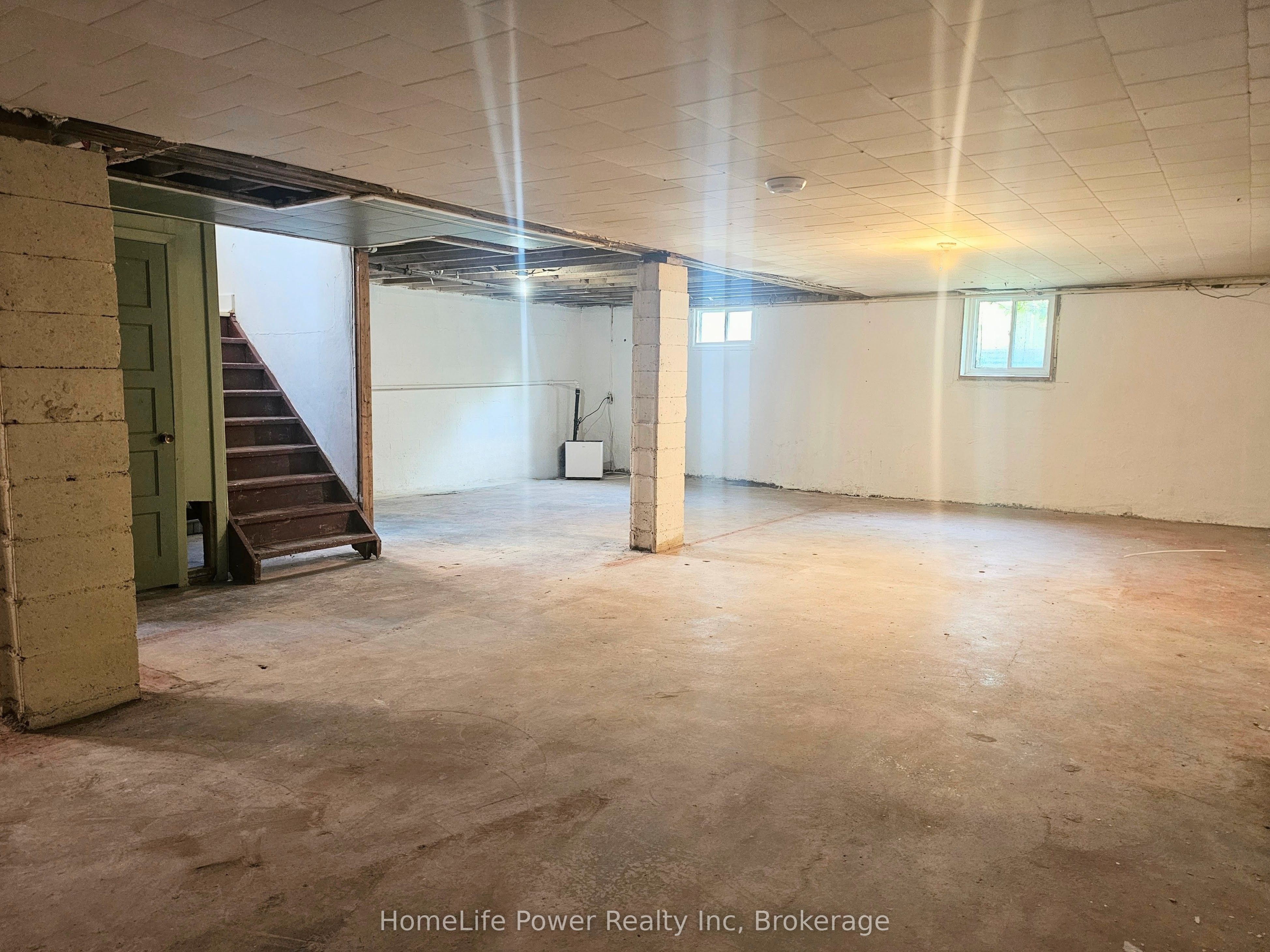 32 Dunlop Street Property Photo 35