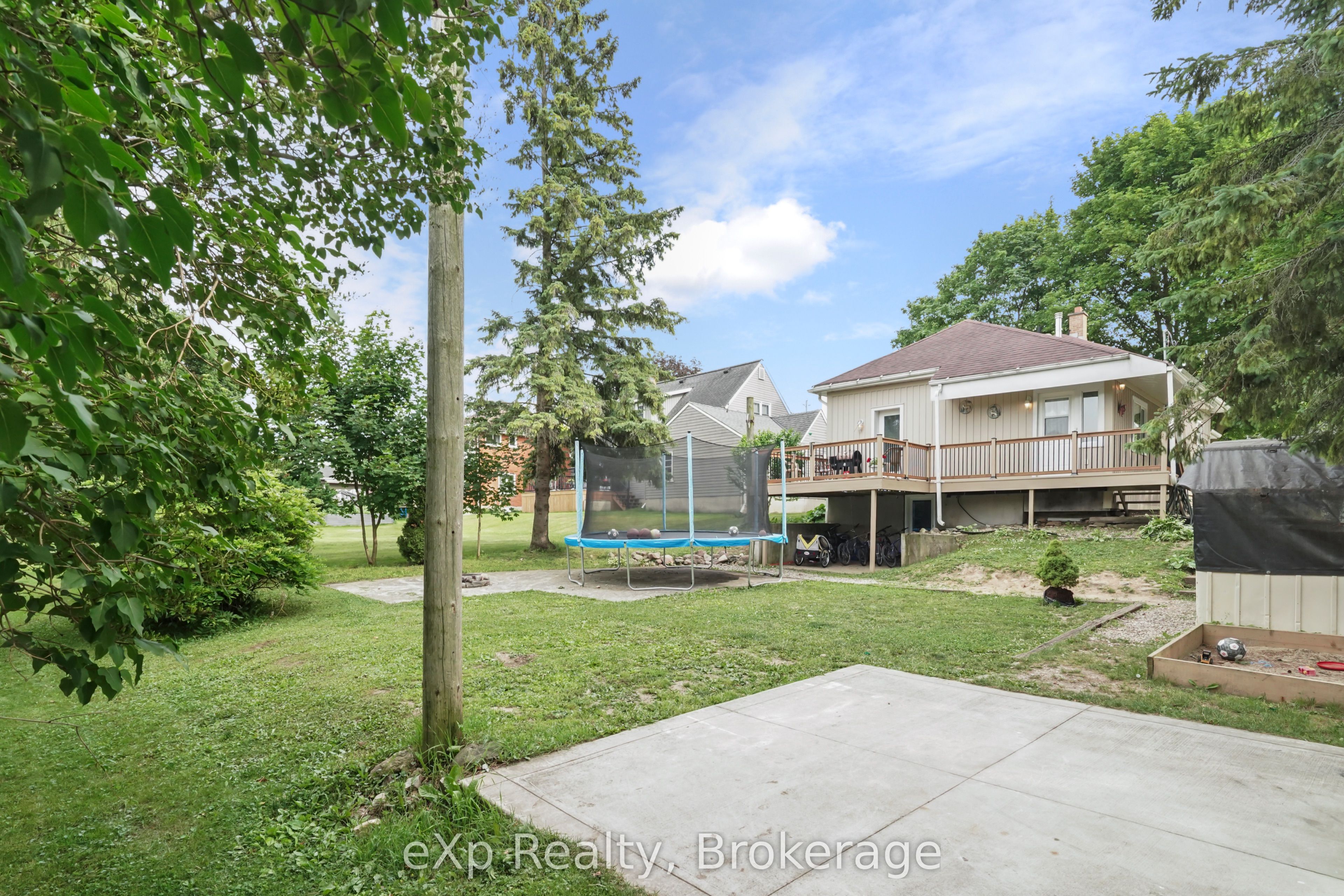 91 Charles Street Property Photo 4