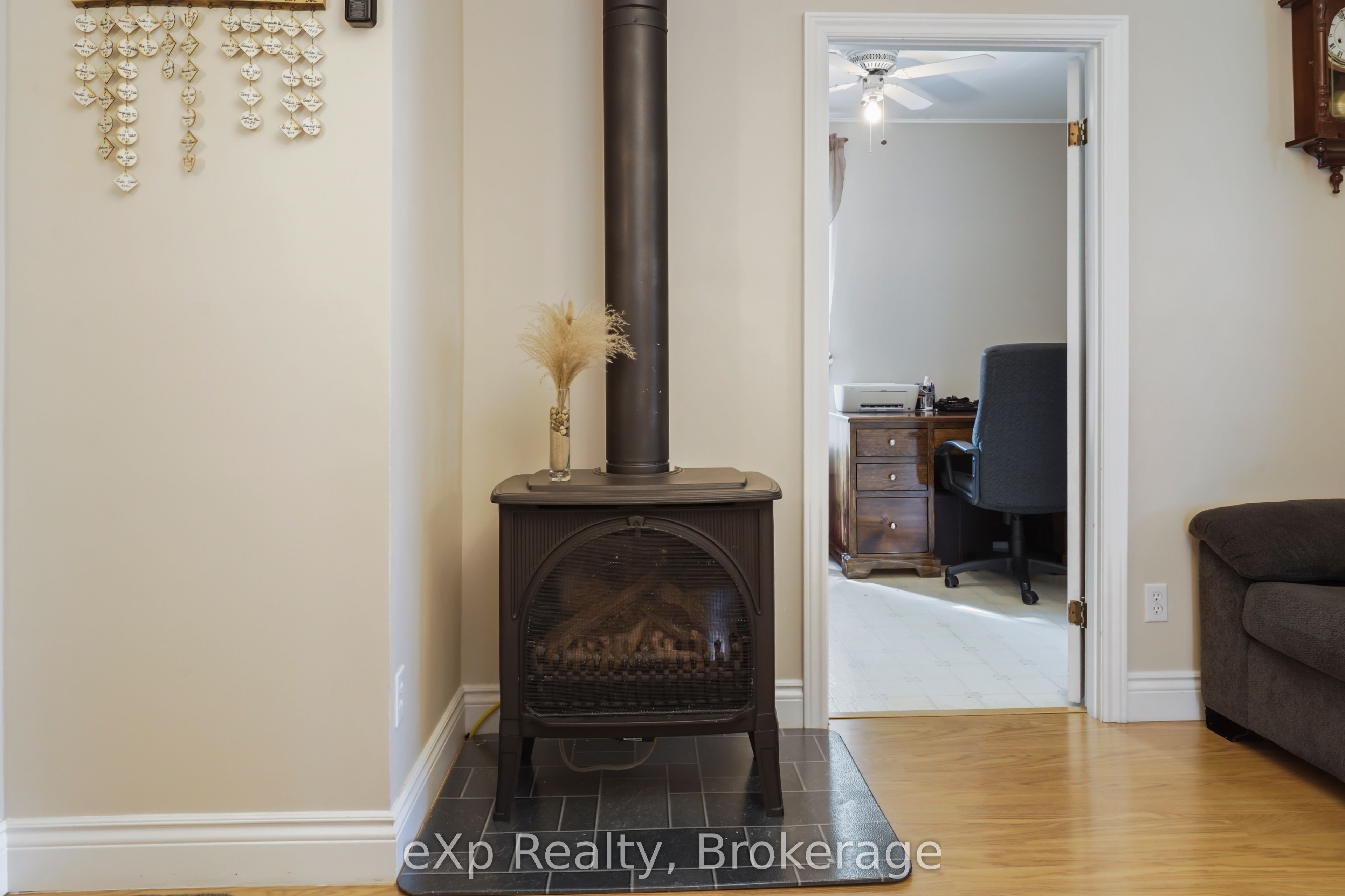 91 Charles Street Property Photo 16