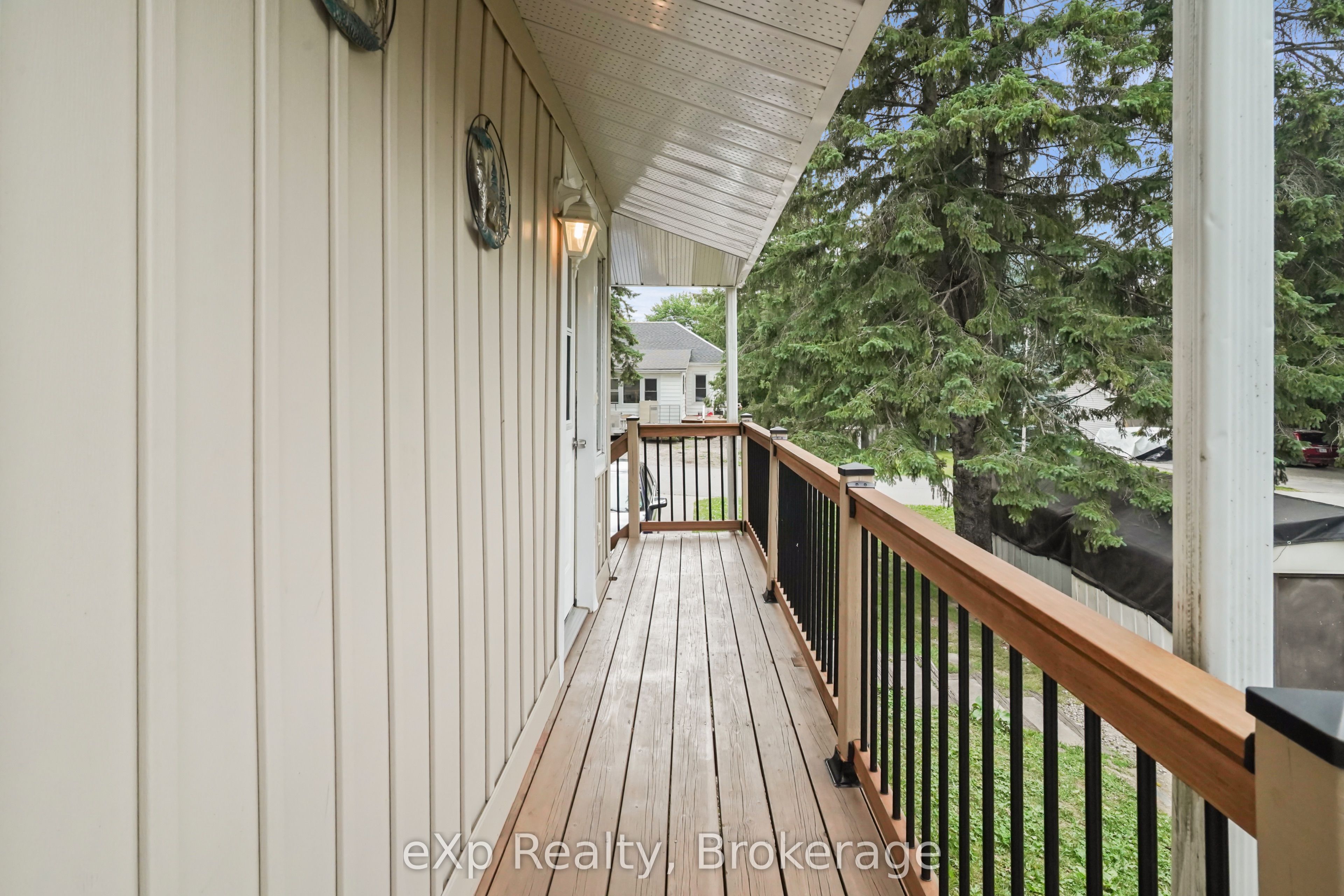 91 Charles Street Property Photo 32