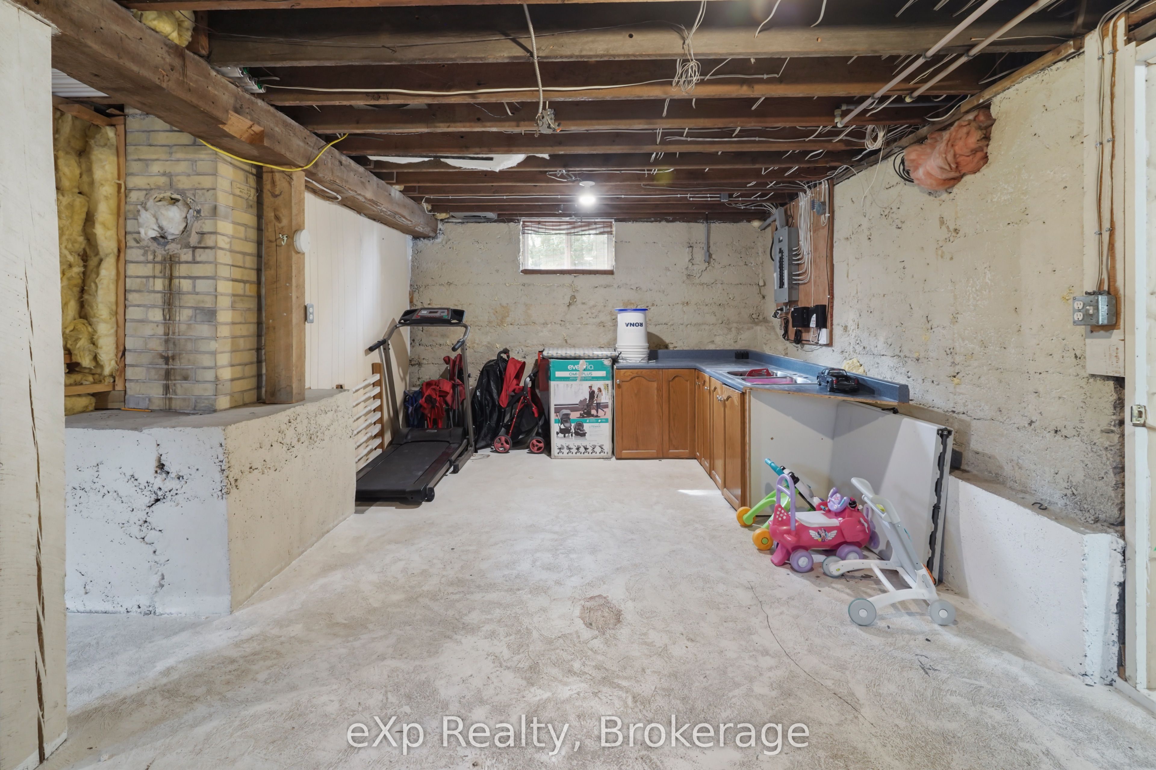 91 Charles Street Property Photo 45
