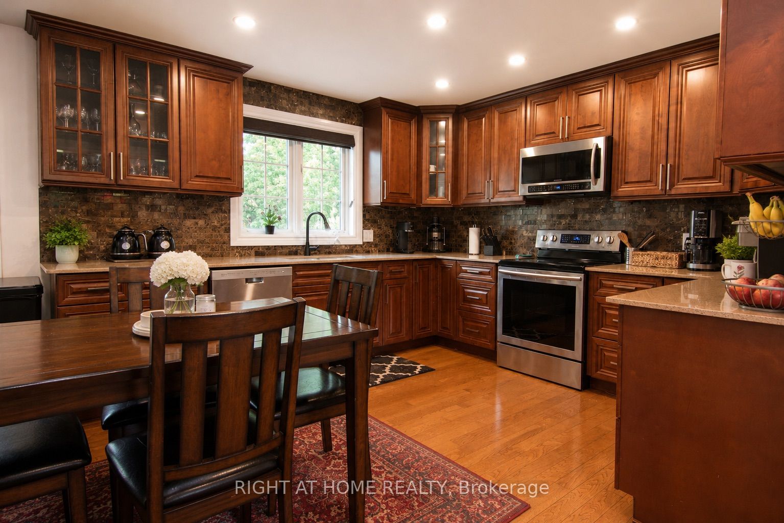 1080 Quaker Road Property Photo 14