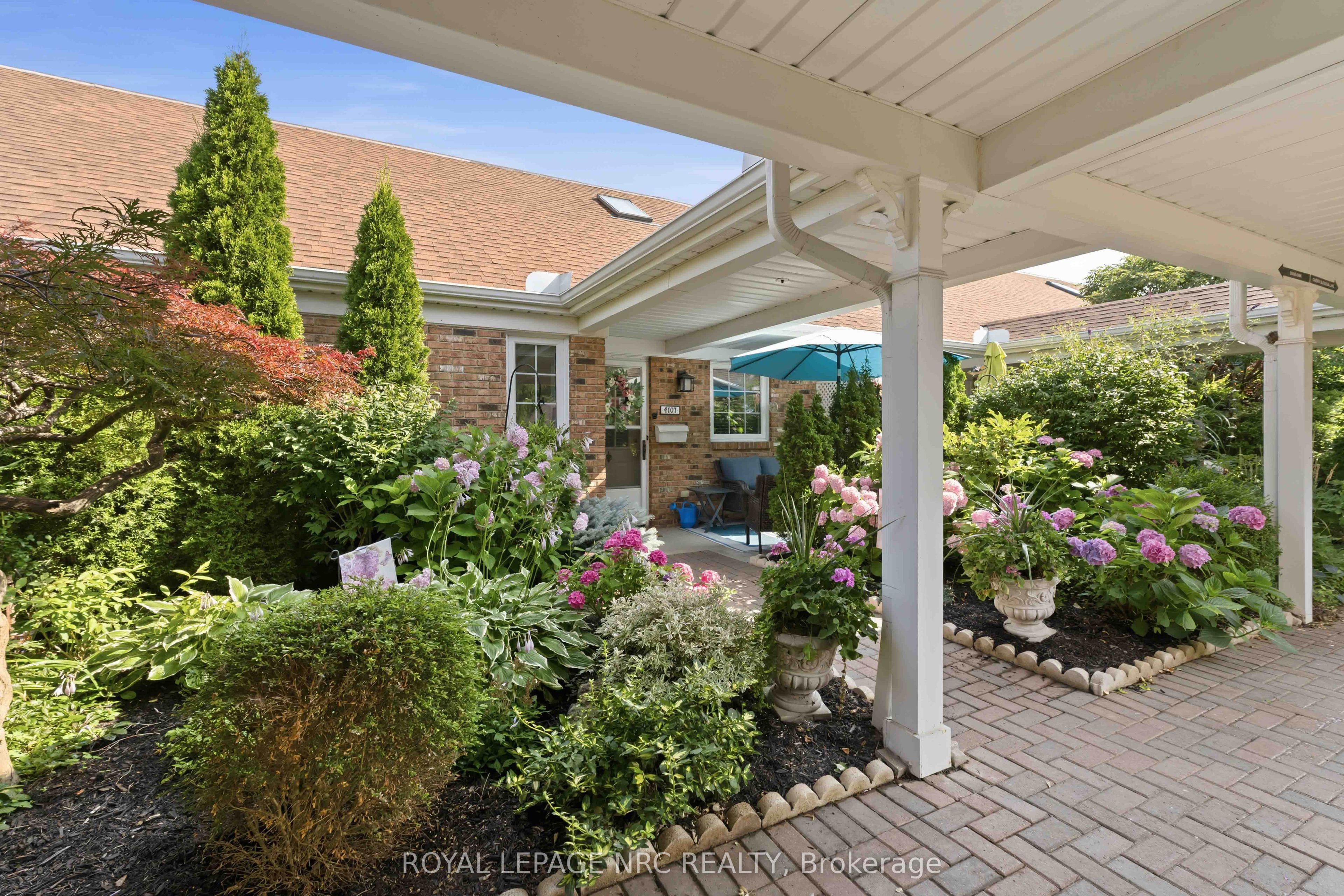 4107 Diana Park Property Photo 1