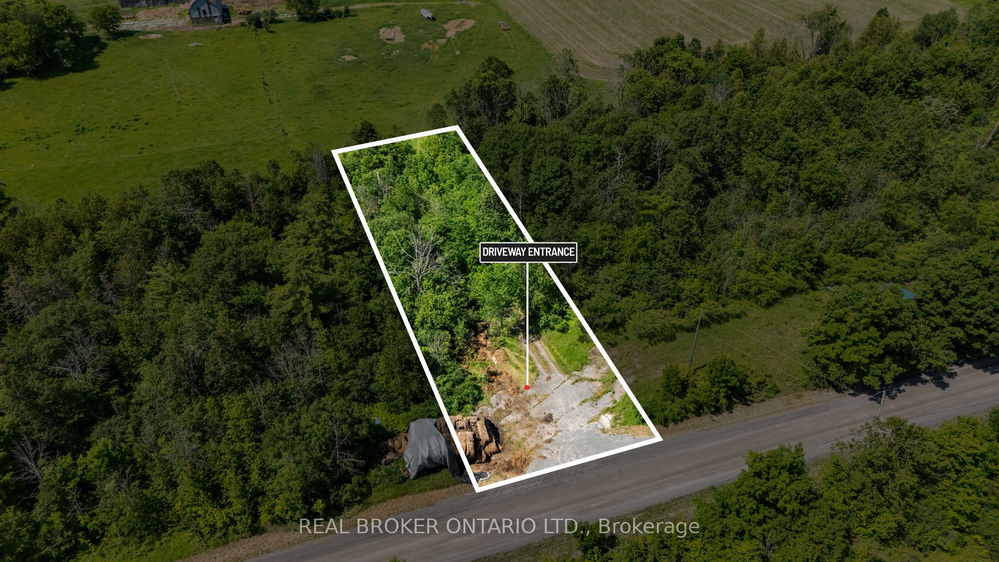 4983 Stonecrest Road Property Photo 3