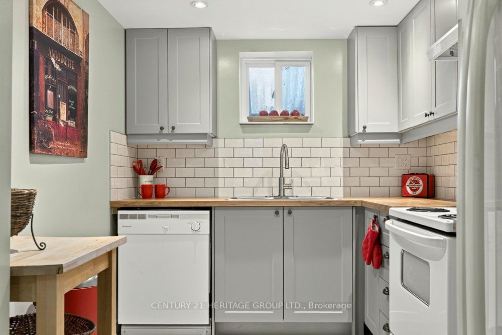 2147 Governors Road Property Photo 27