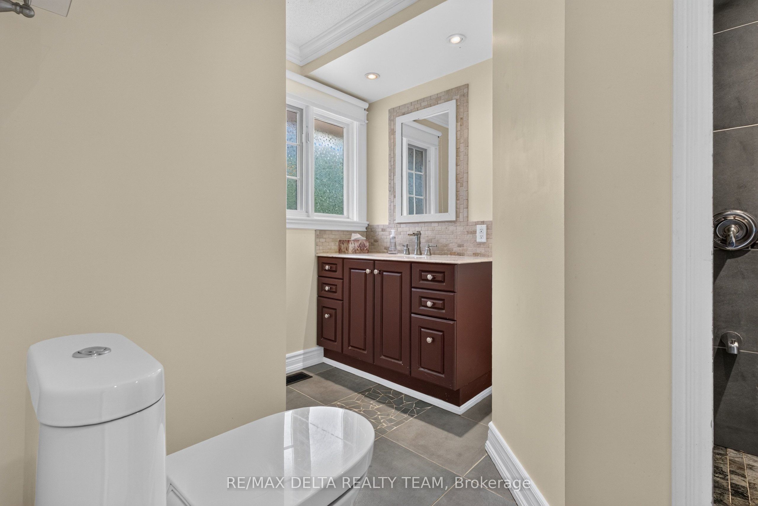1821 Ch Bercier Road Property Photo 19