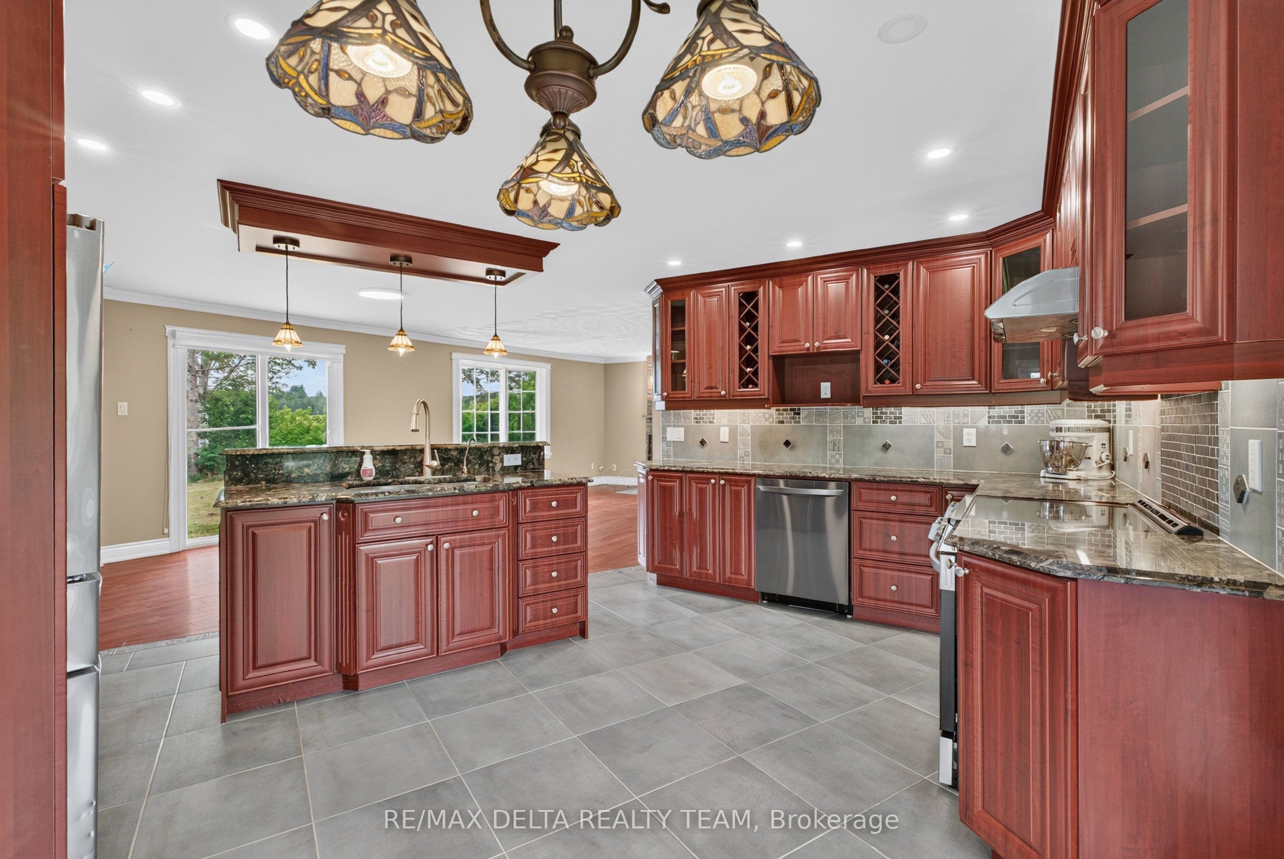1821 Ch Bercier Road Property Photo 23
