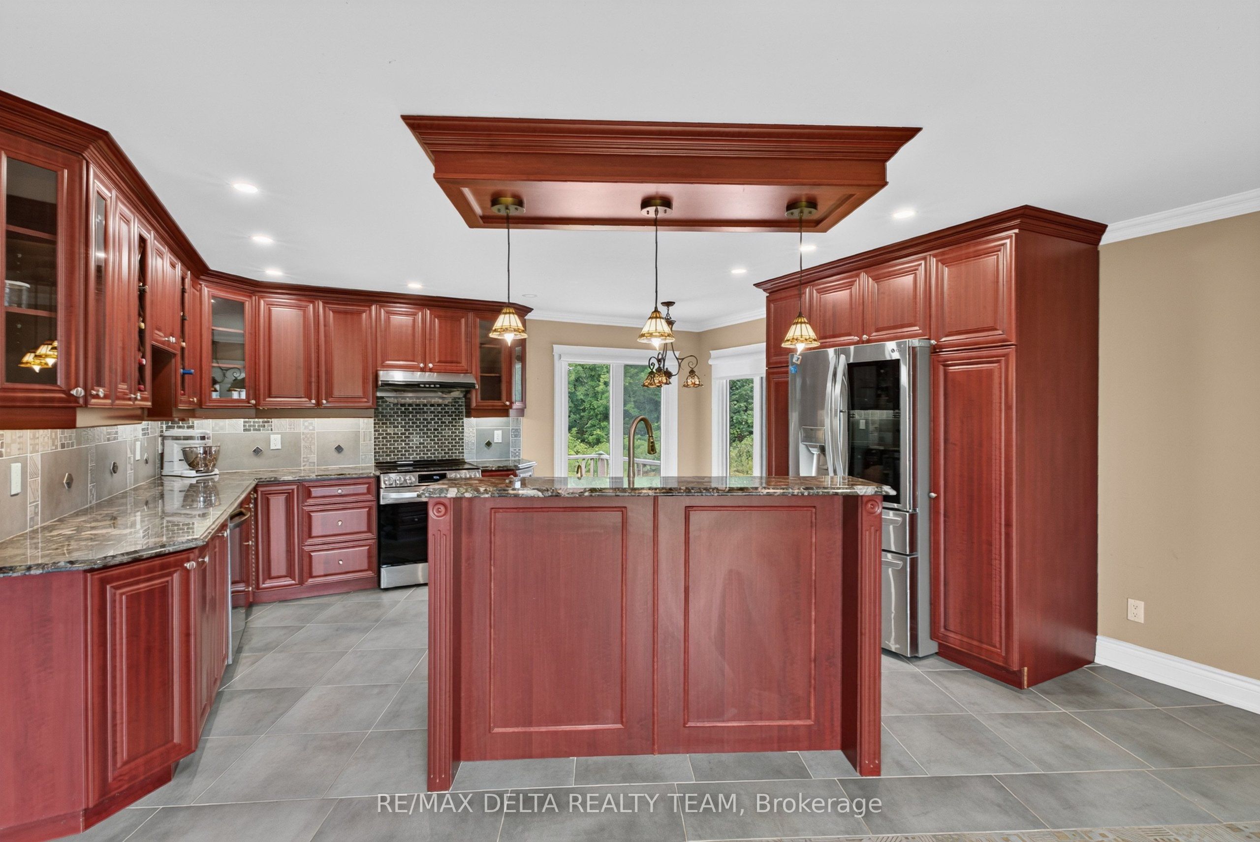 1821 Ch Bercier Road Property Photo 28
