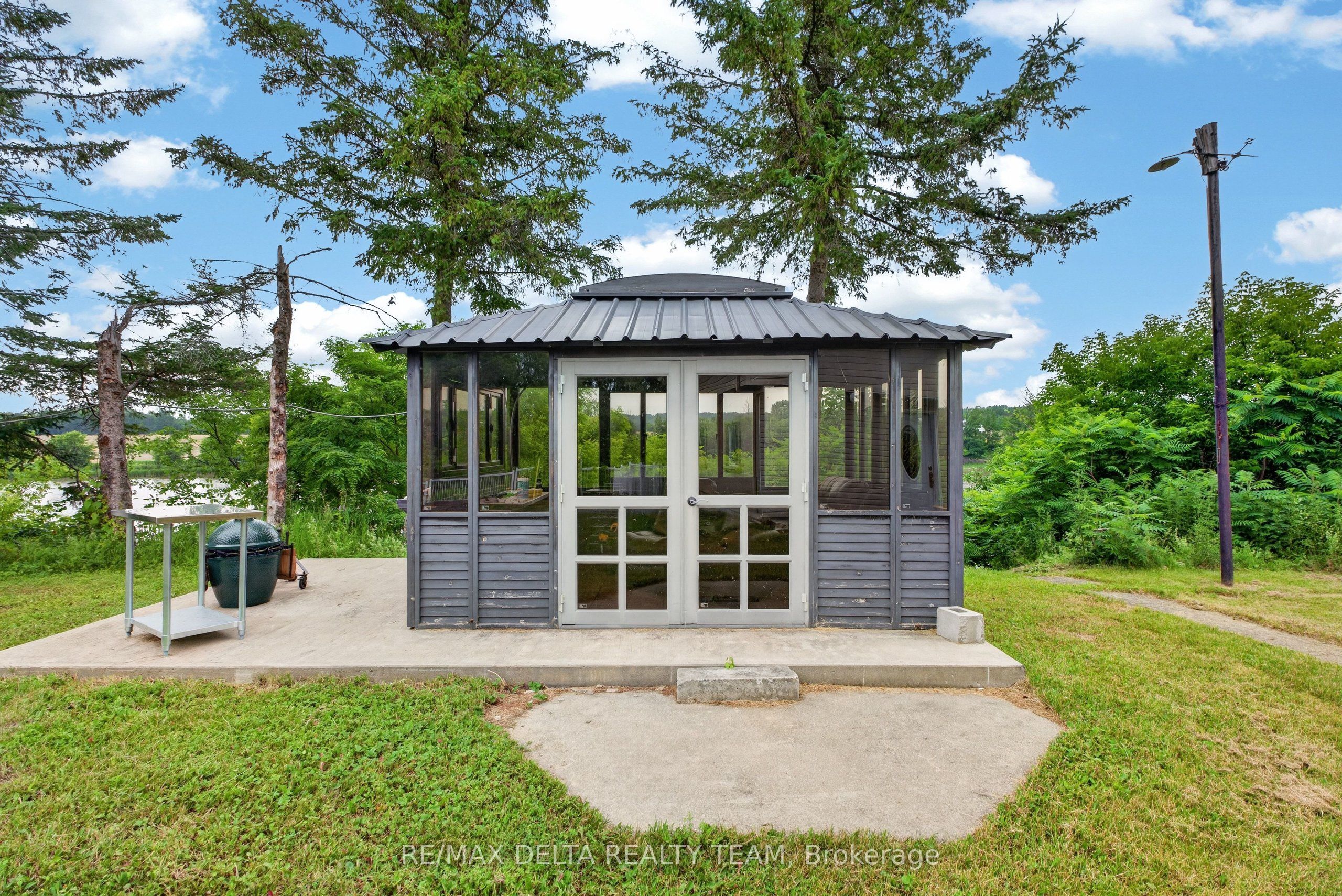 1821 Ch Bercier Road Property Photo 41