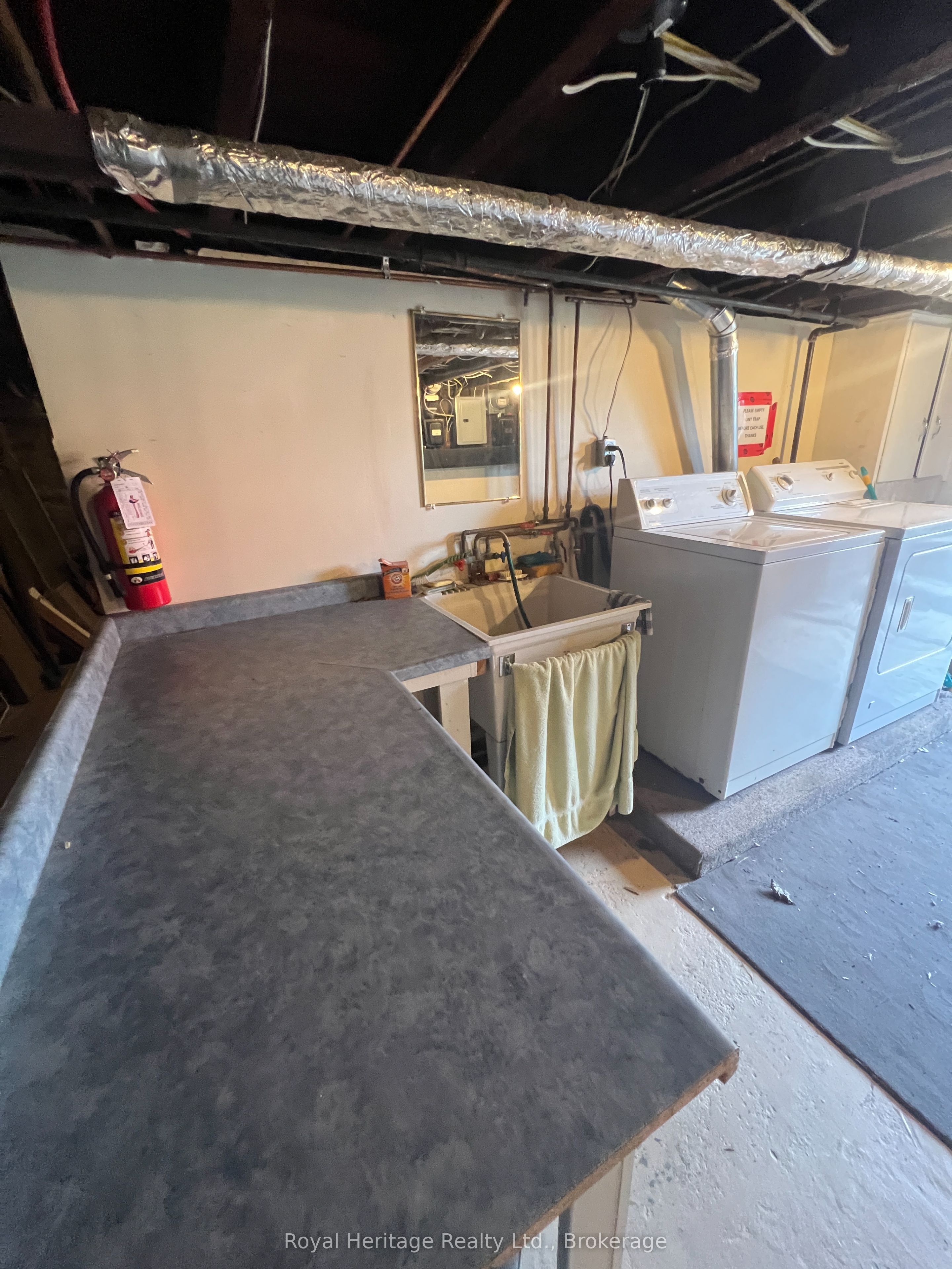 80 Bridge Street W 3 Property Photo 18