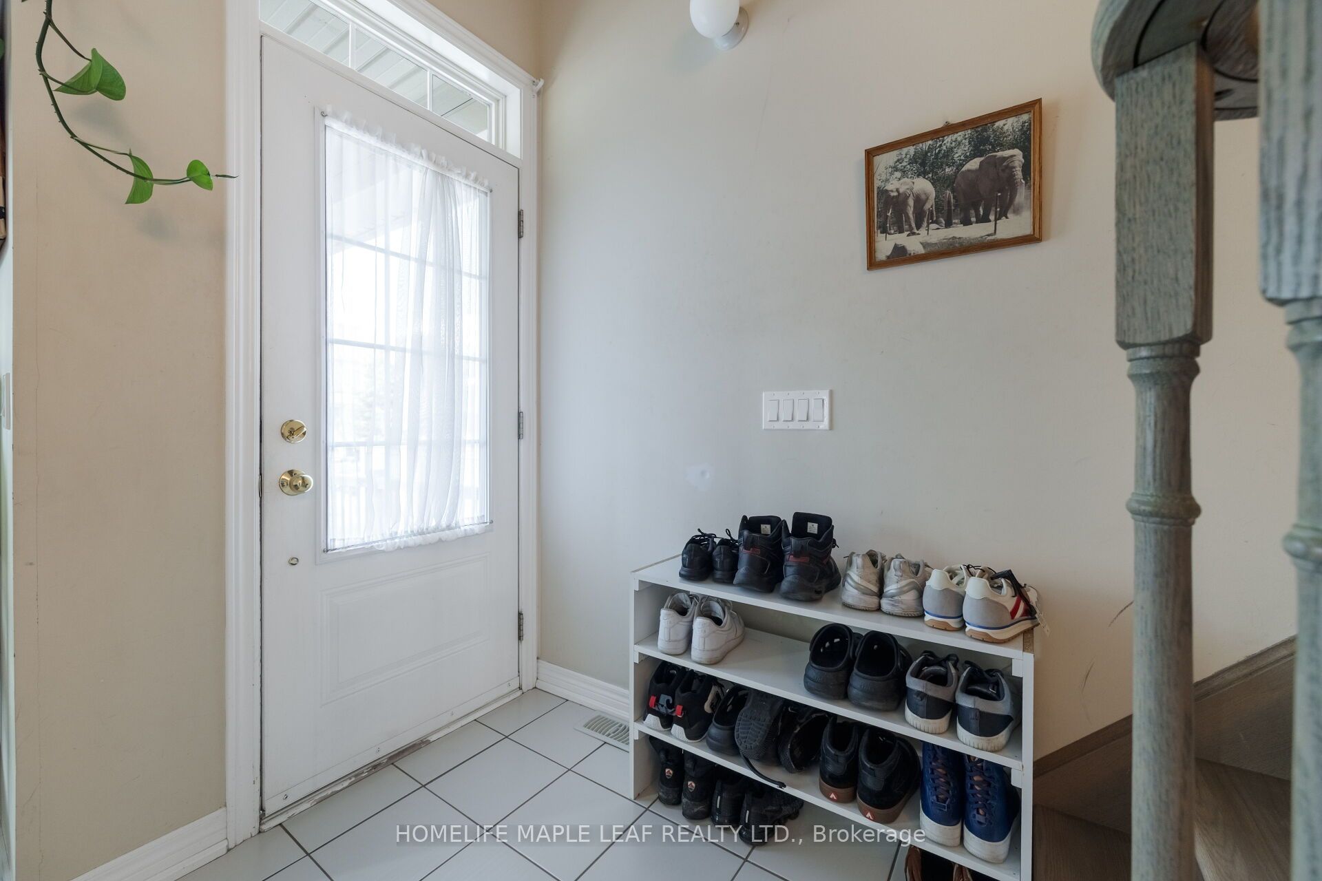 721 Cook Crescent Property Photo 9