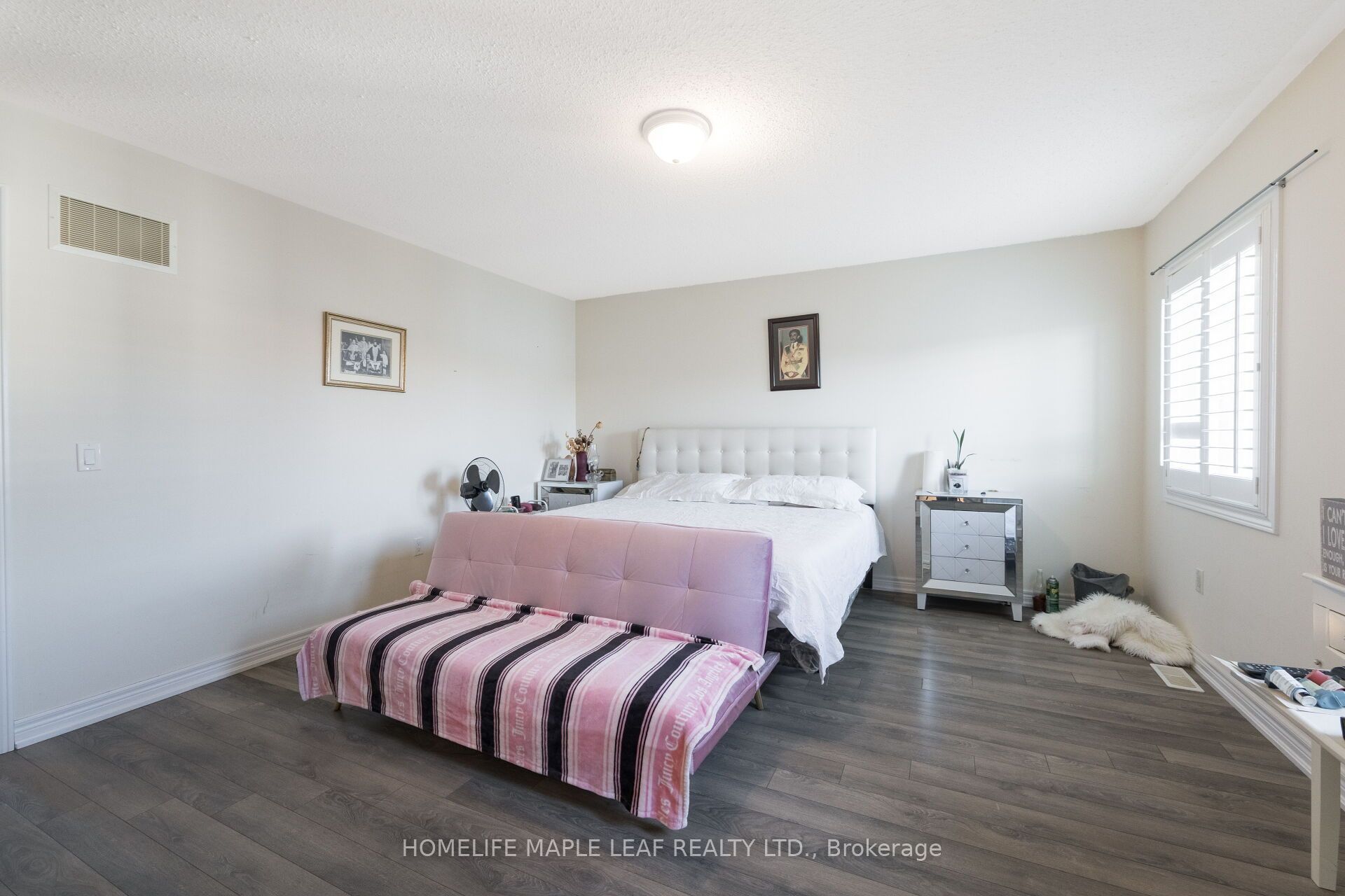 721 Cook Crescent Property Photo 28