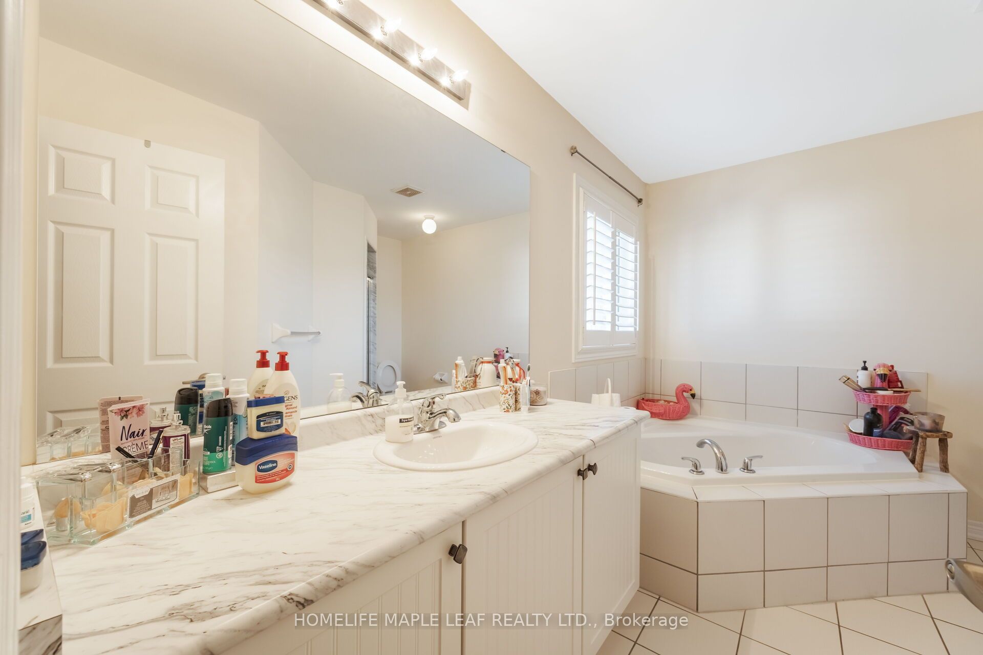 721 Cook Crescent Property Photo 30