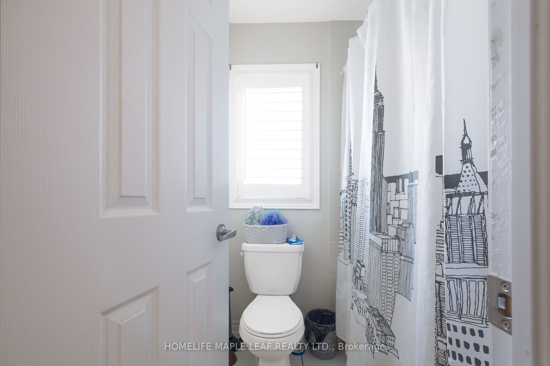 721 Cook Crescent Property Photo 36