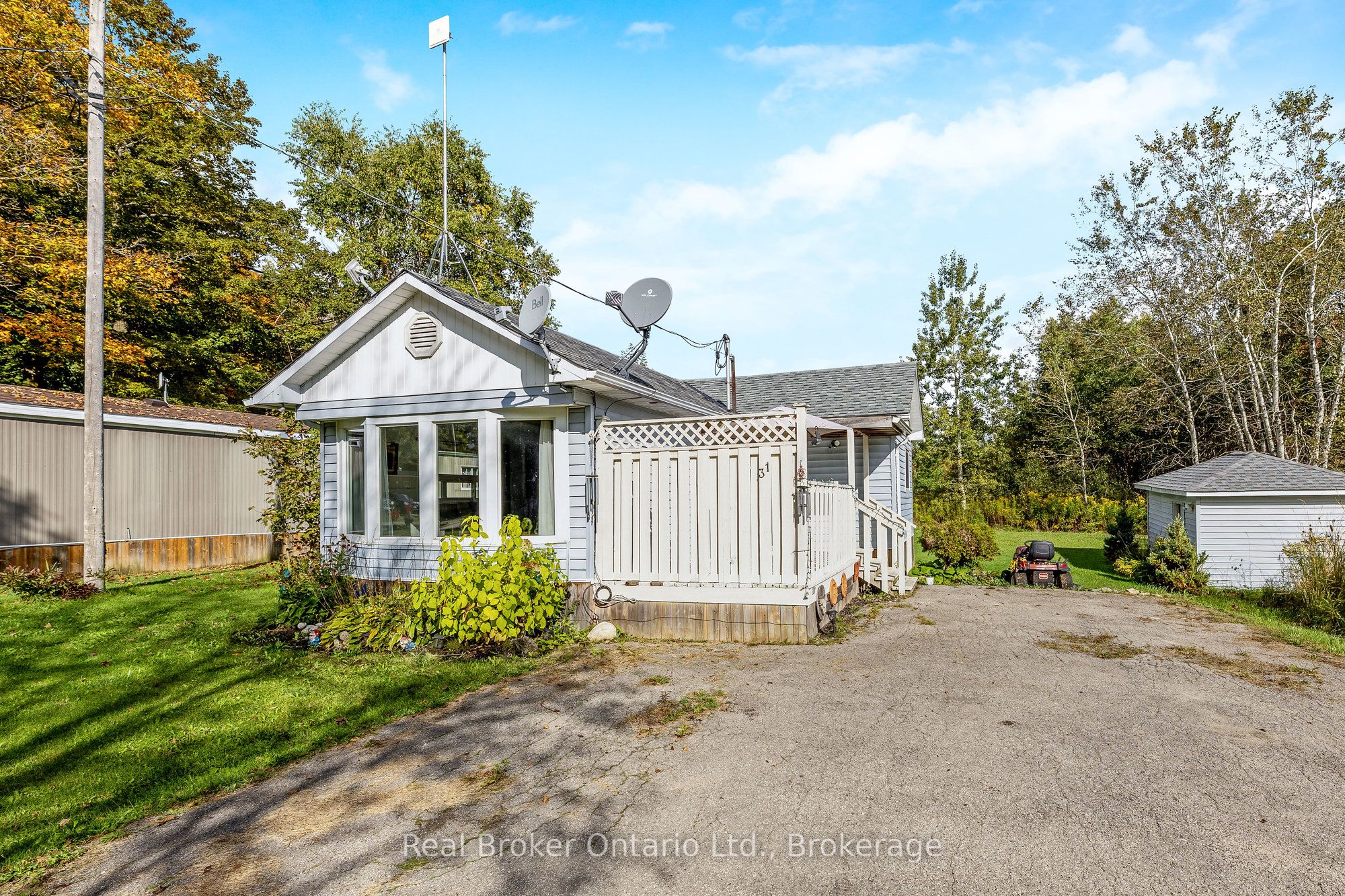 026585 89 Highway 31 Property Photo 6