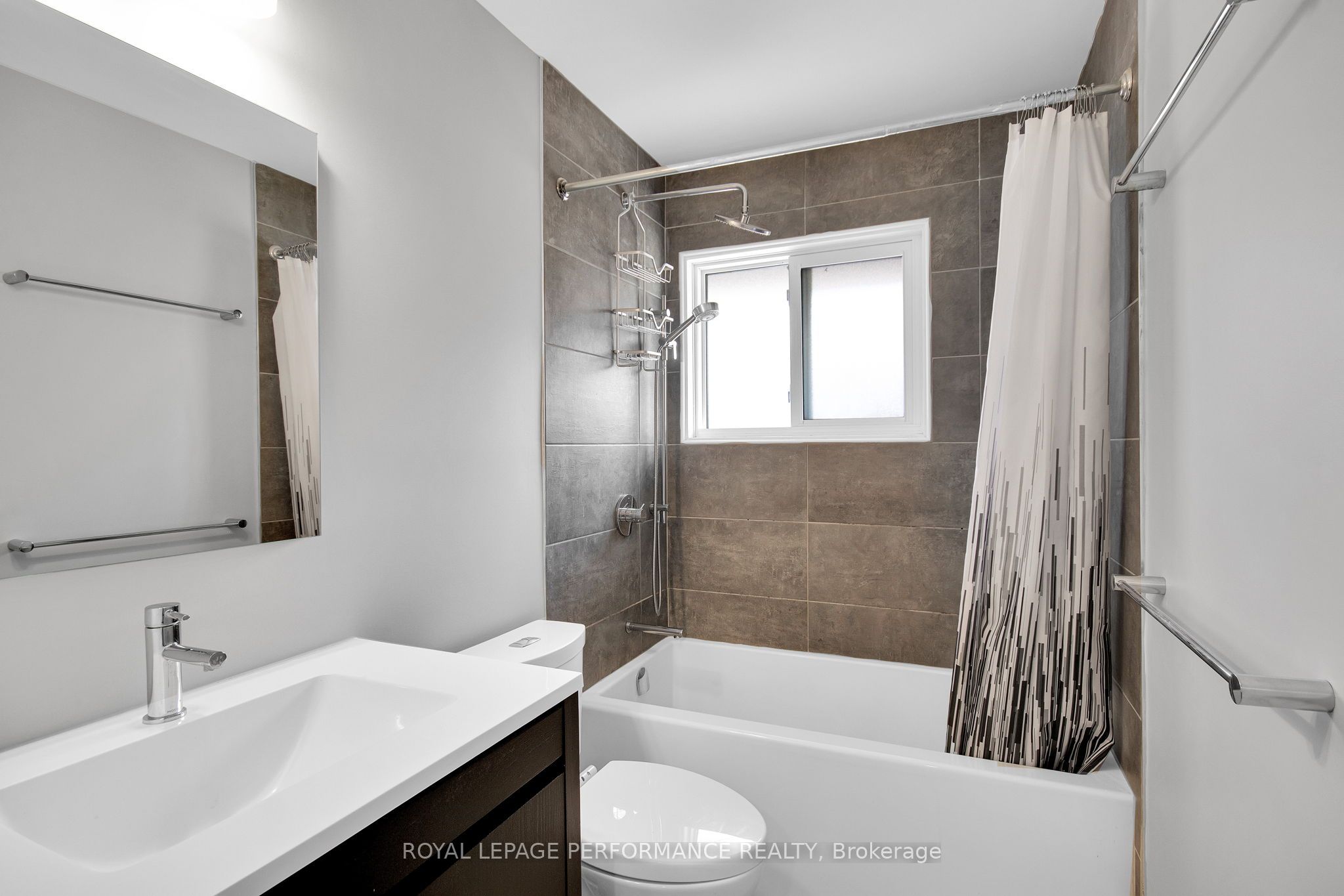 1321 Rustic Drive Property Photo 11