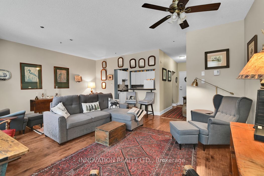 1 Rosamond Street E 319 Property Photo 6