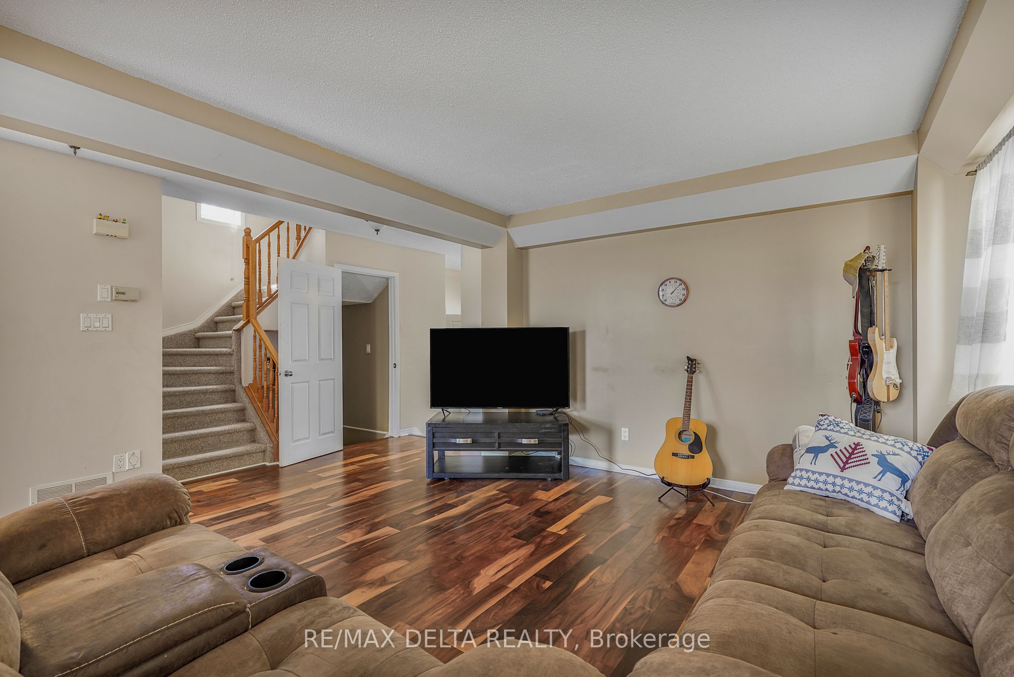 2218 Cecile Crescent Property Photo 13
