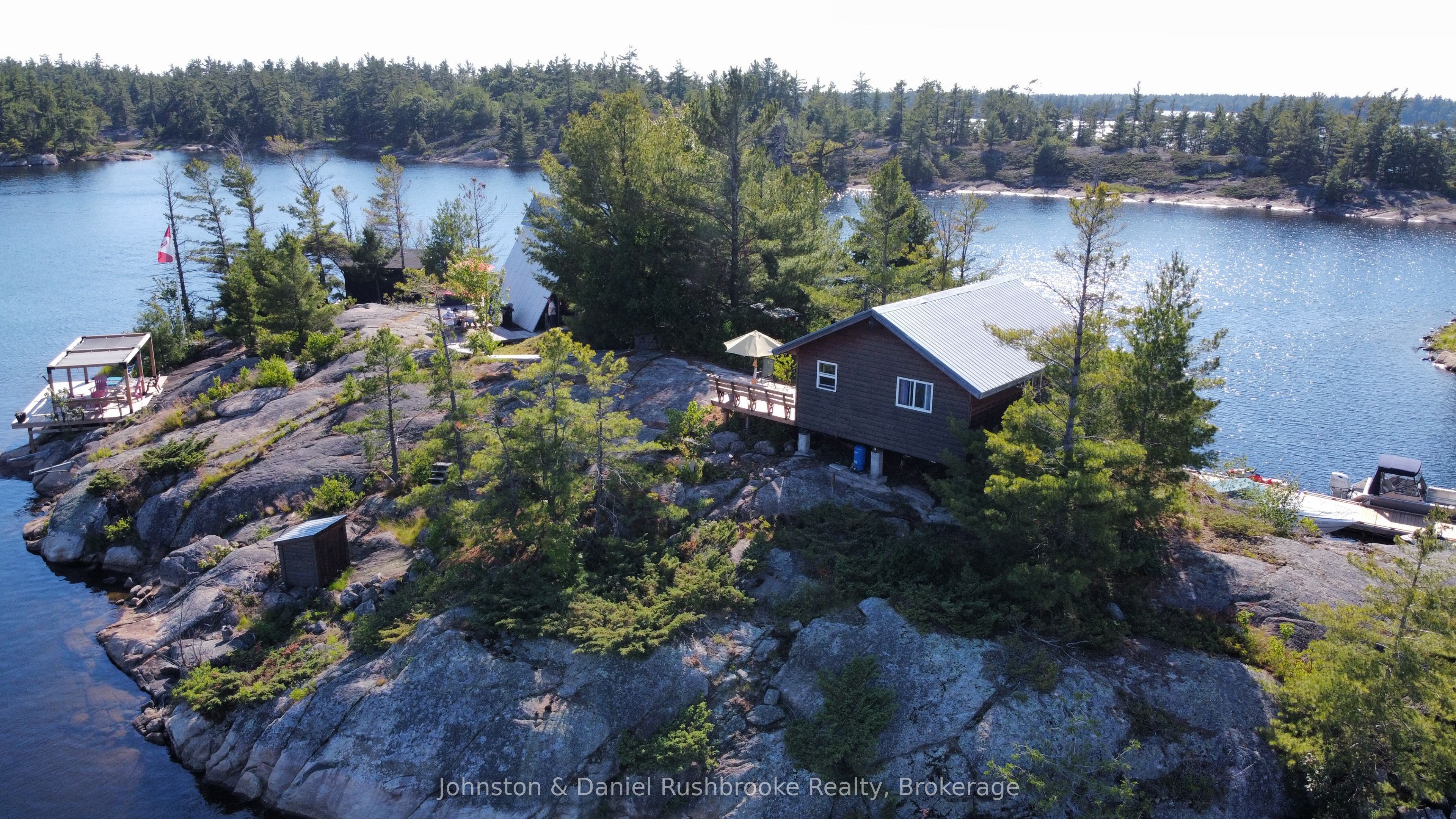 1 B244 (conger) Island Property Photo 21