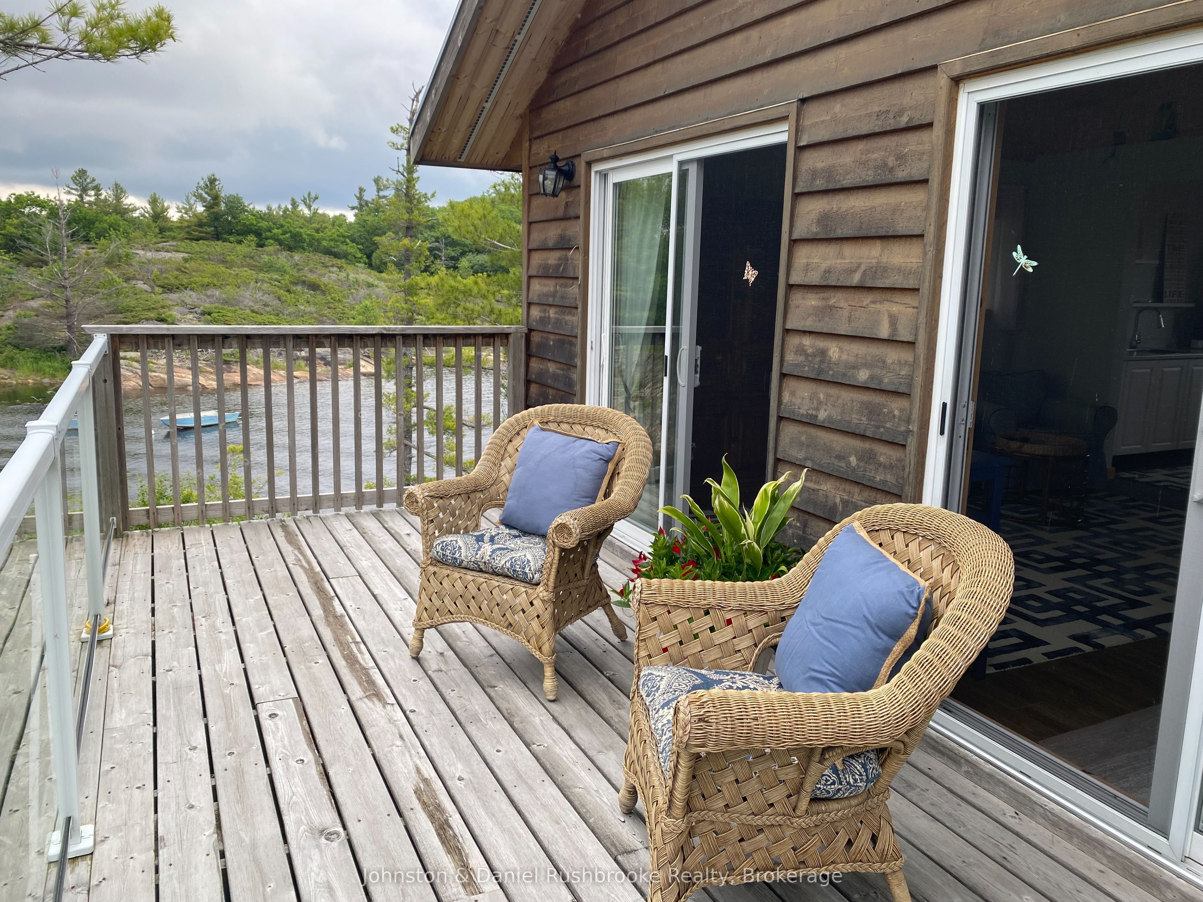 1 B244 (conger) Island Property Photo 29