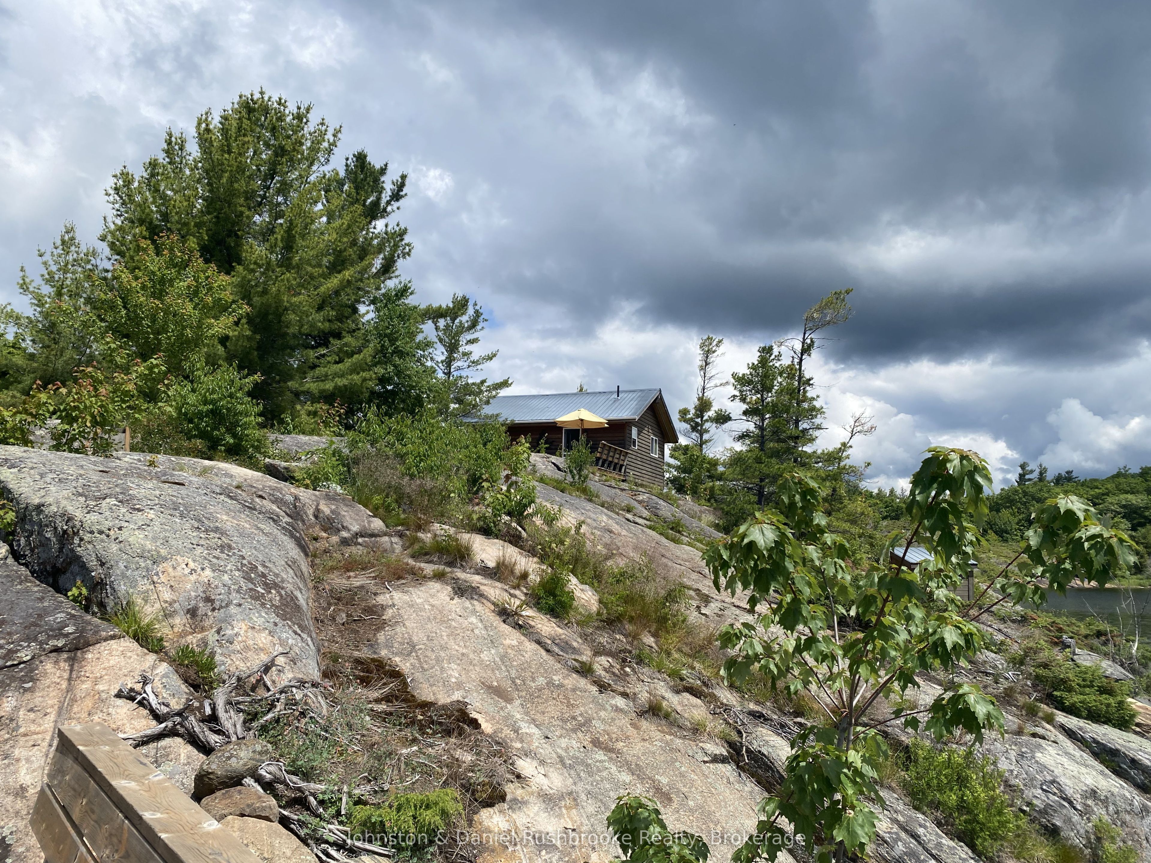 1 B244 (conger) Island Property Photo 45