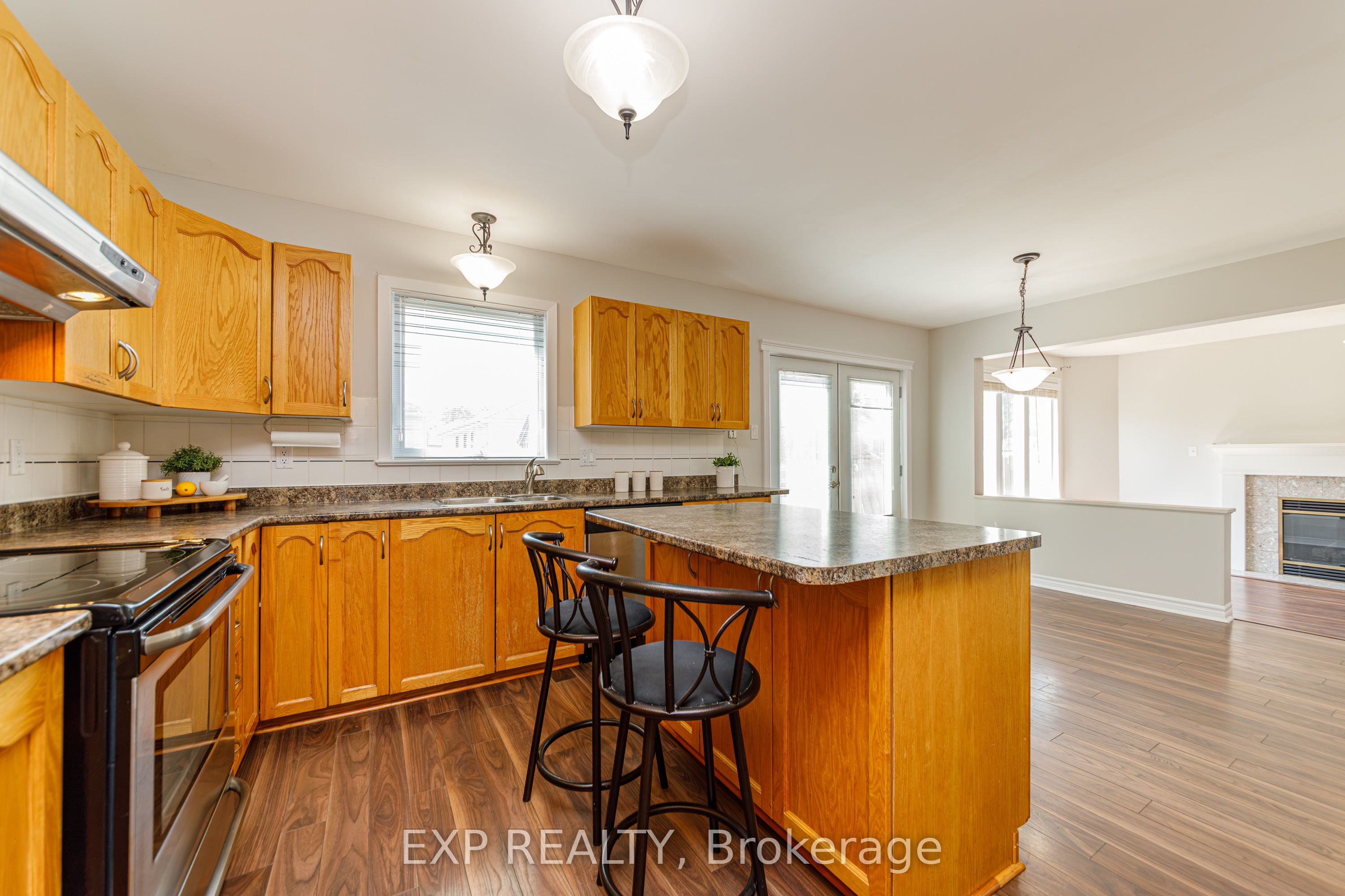 40 Newborough Crescent Property Photo 11