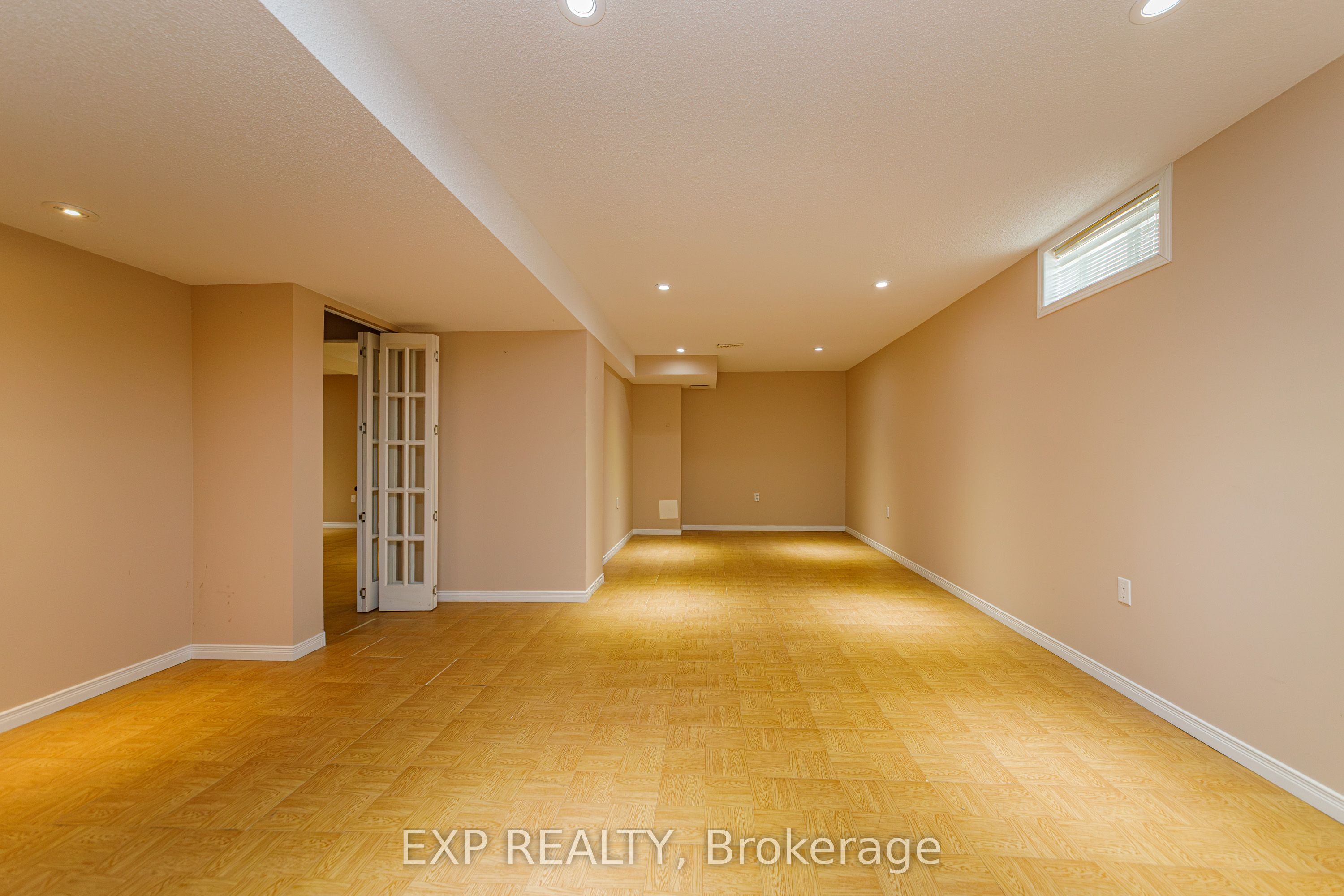 40 Newborough Crescent Property Photo 38