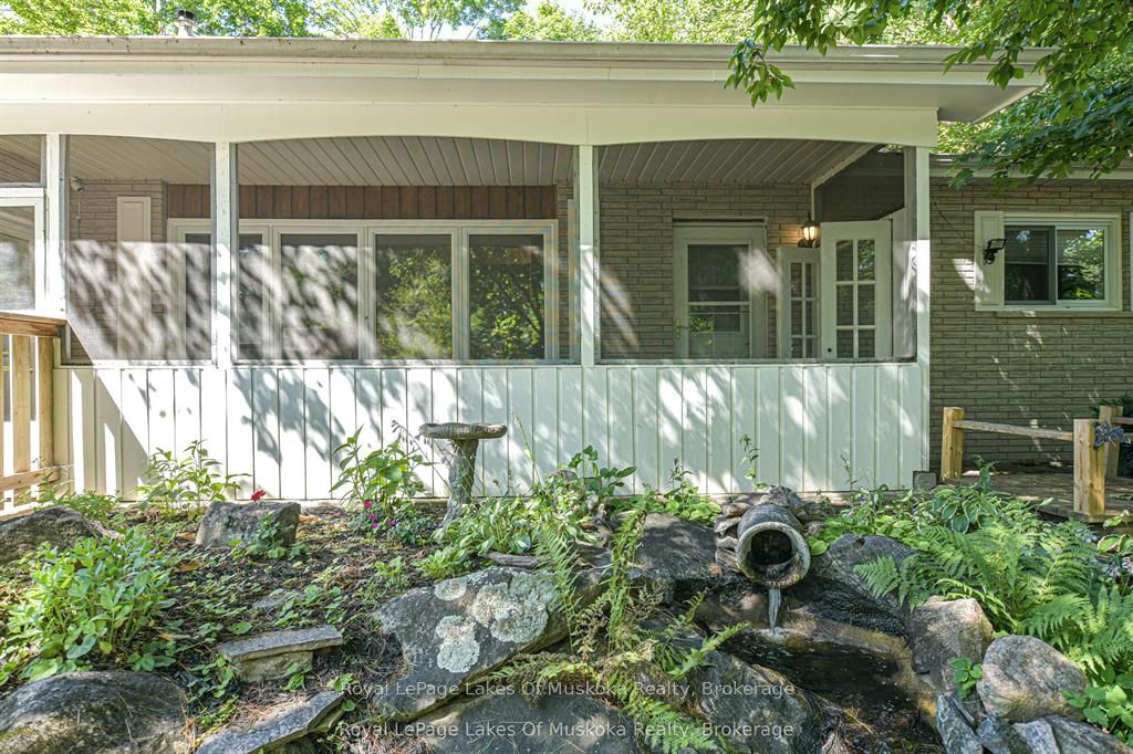 115 Douglas Street Property Photo 13