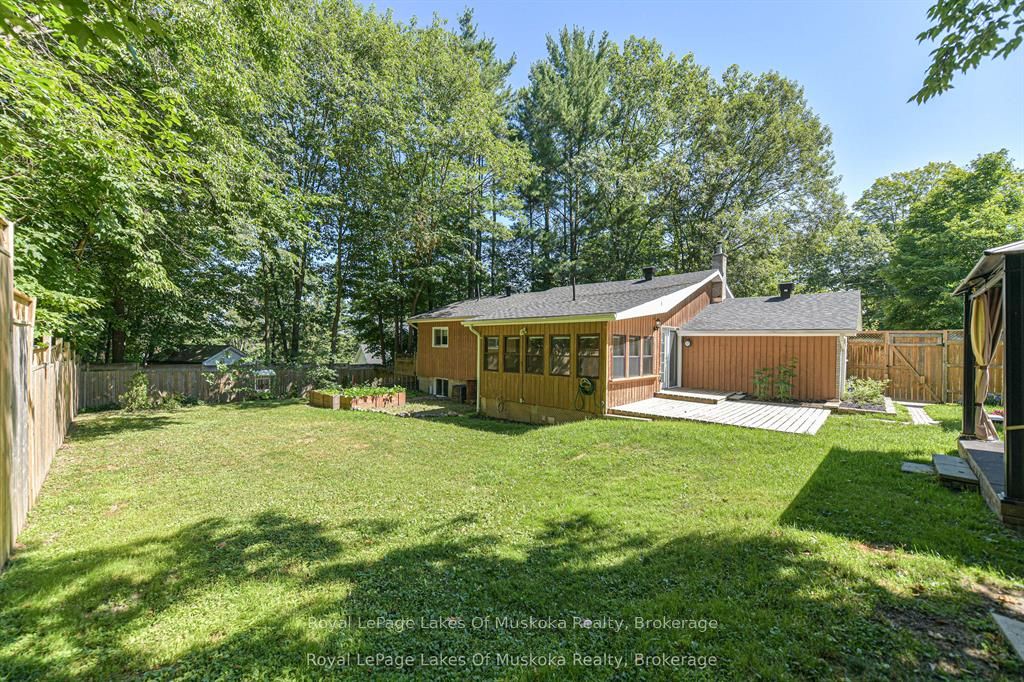 115 Douglas Street Property Photo 21