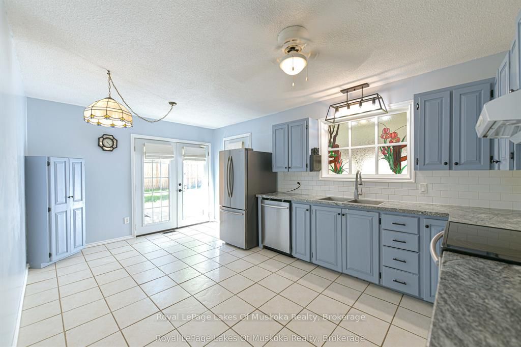 115 Douglas Street Property Photo 33